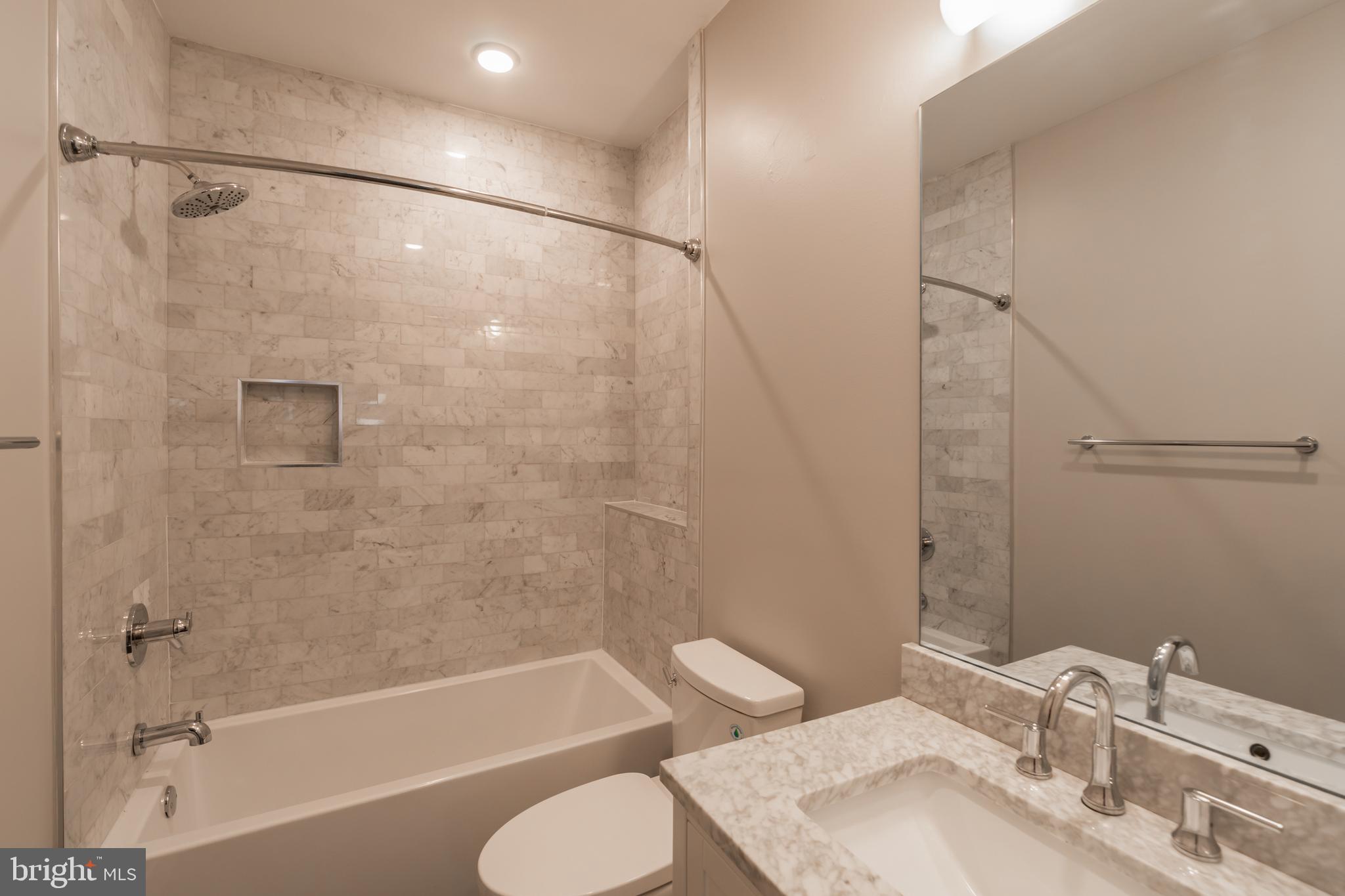 GERMANTOWN - Residential Lease