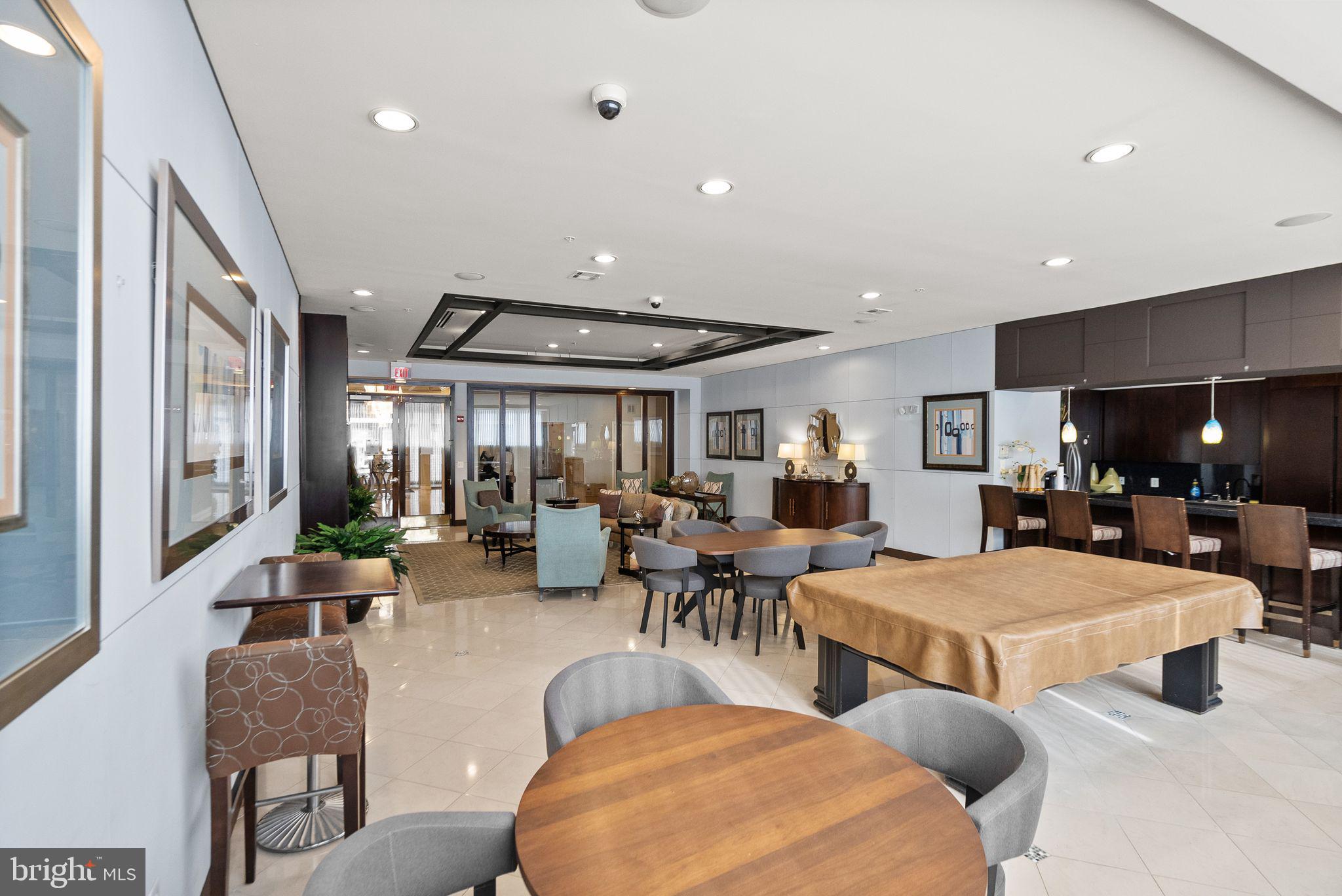 MARKET STREET AT TOWN CENTER - Residential