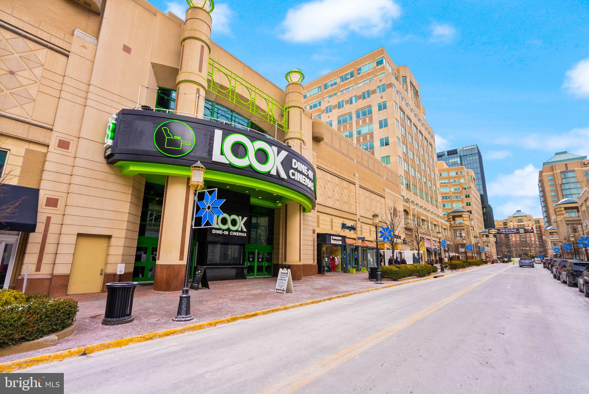 MARKET STREET AT TOWN CENTER - Residential