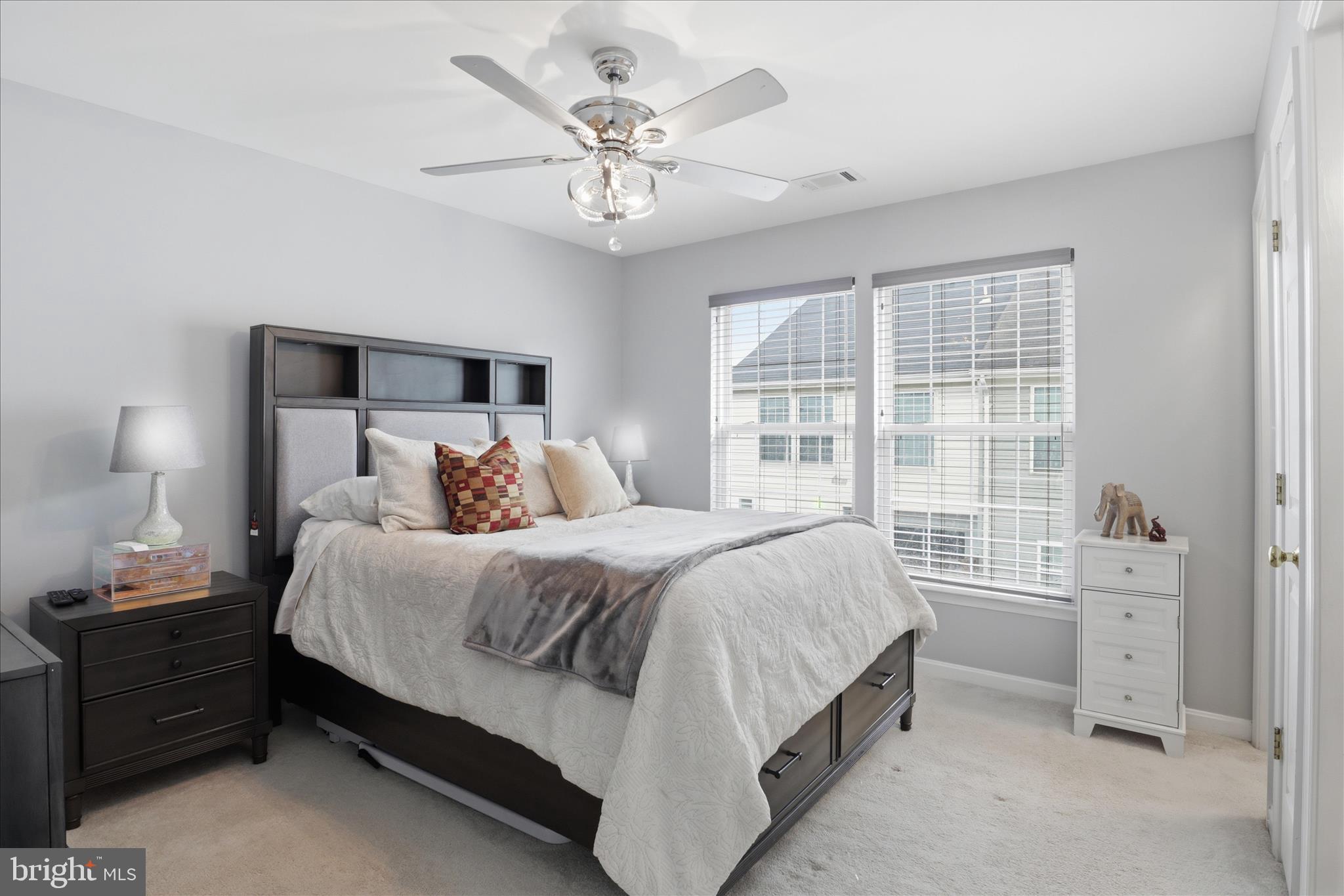 KINGSLEY HALL - Residential