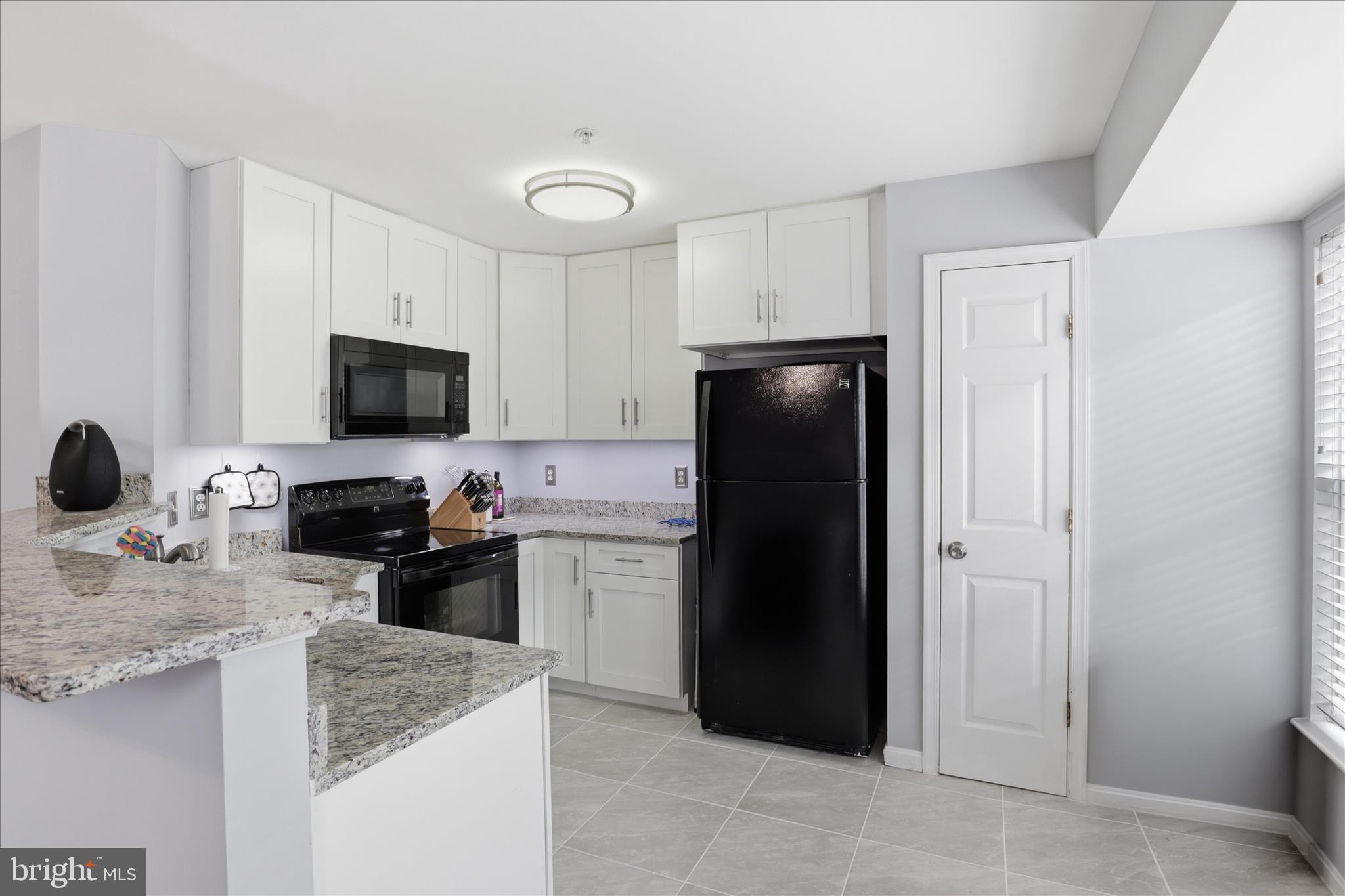 KINGSLEY HALL - Residential