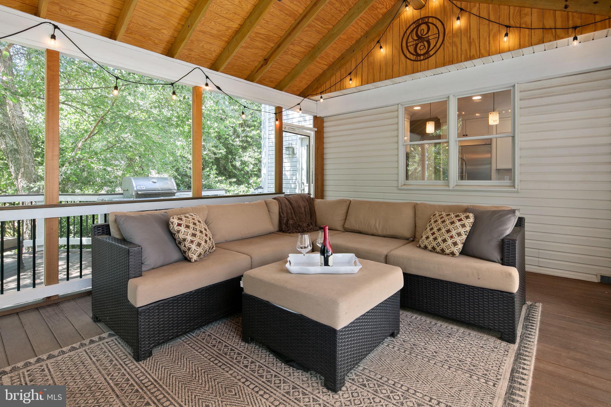 FARMWELL HUNT - Residential