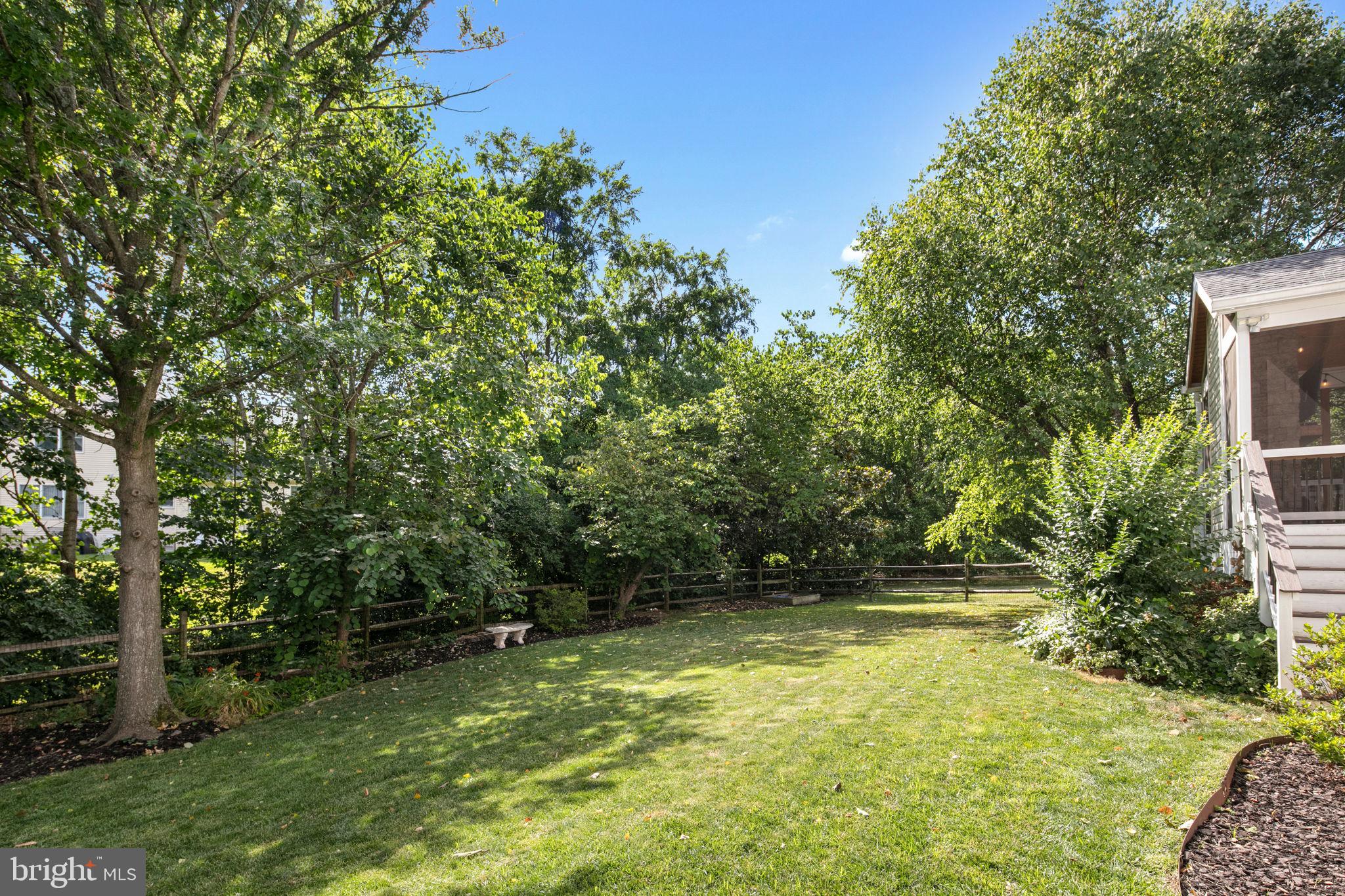 FARMWELL HUNT - Residential