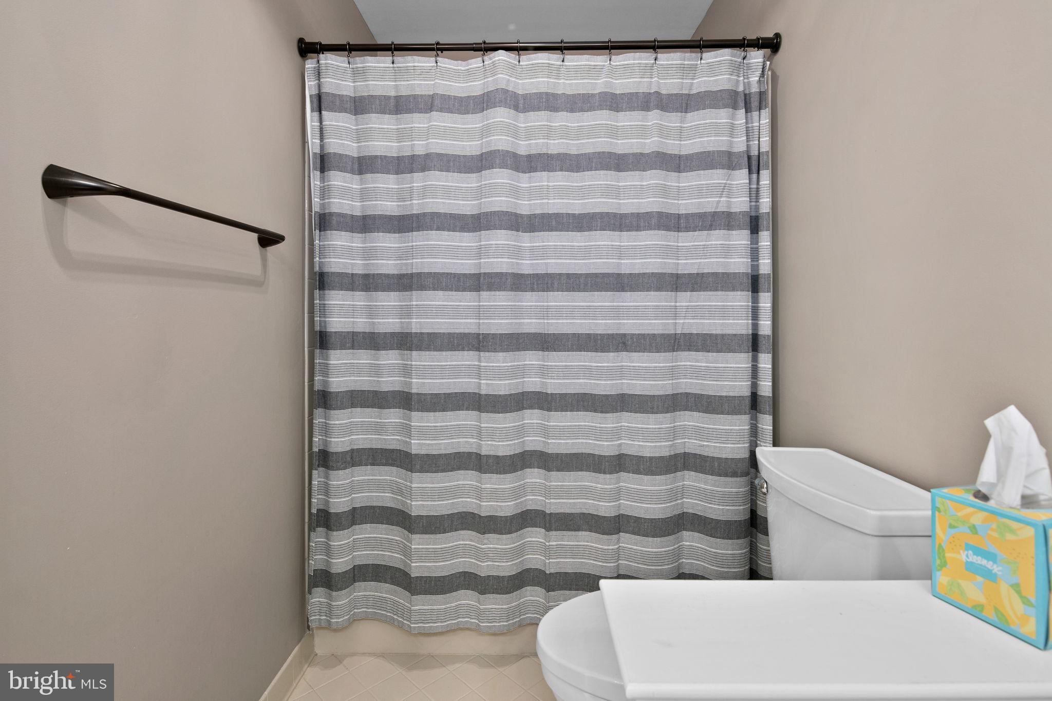 FARMWELL HUNT - Residential