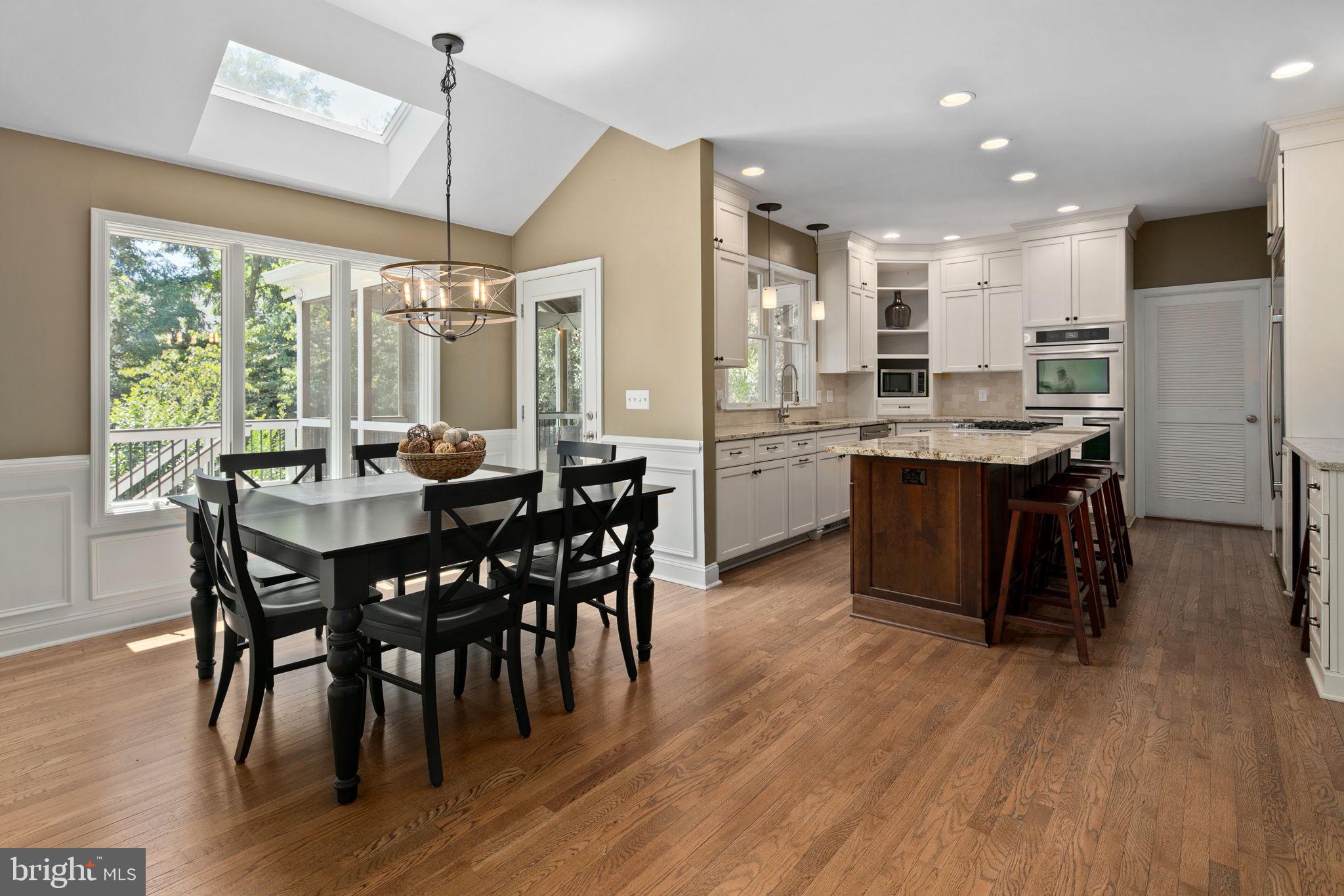 FARMWELL HUNT - Residential