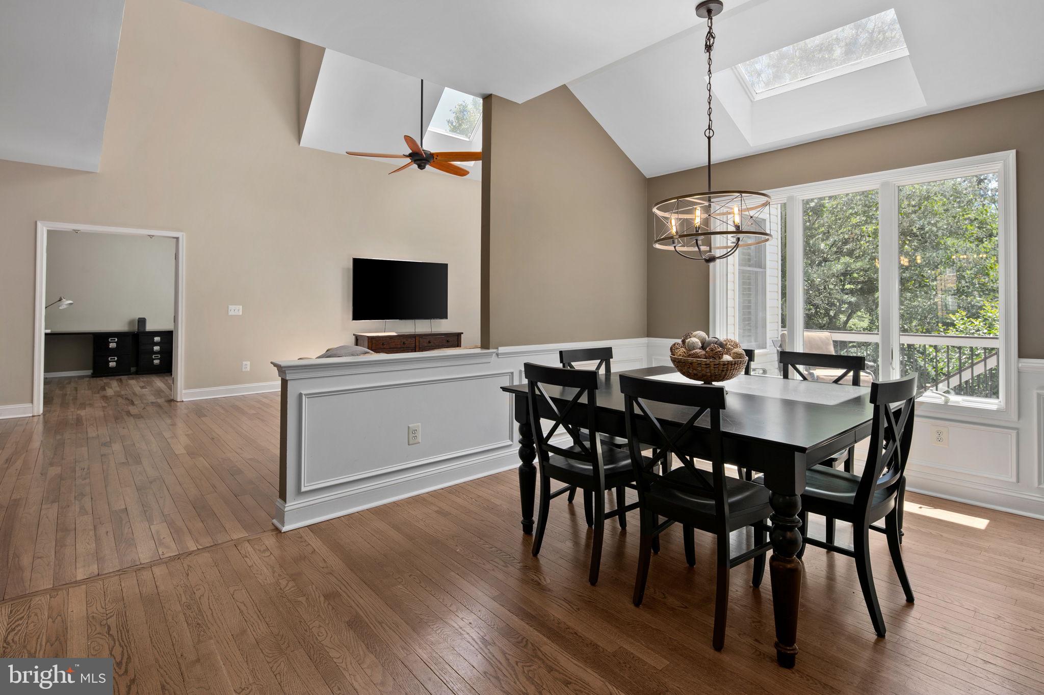 FARMWELL HUNT - Residential