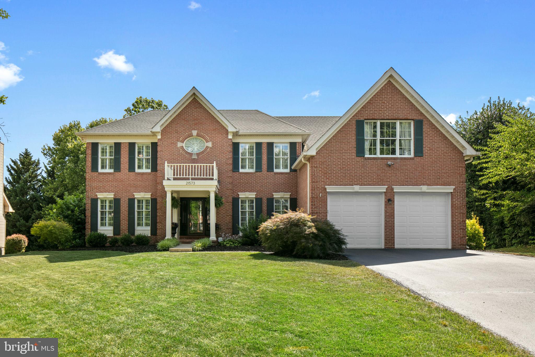 FARMWELL HUNT - Residential