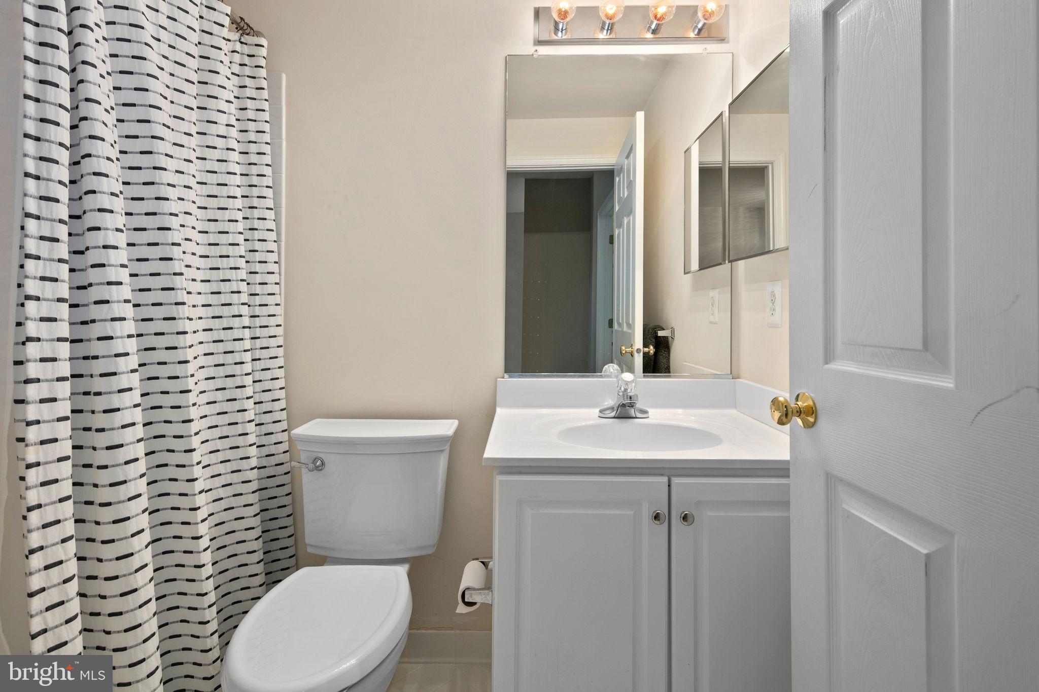 FARMWELL HUNT - Residential