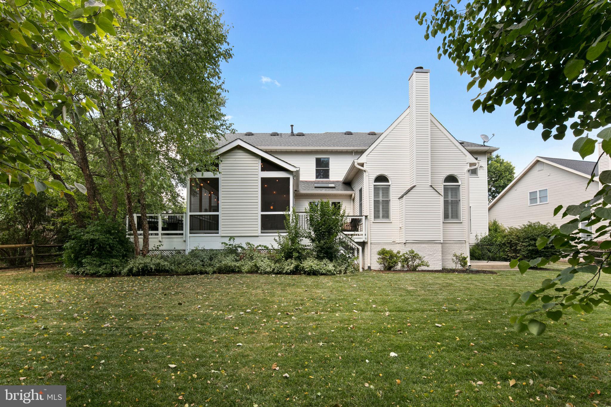 FARMWELL HUNT - Residential