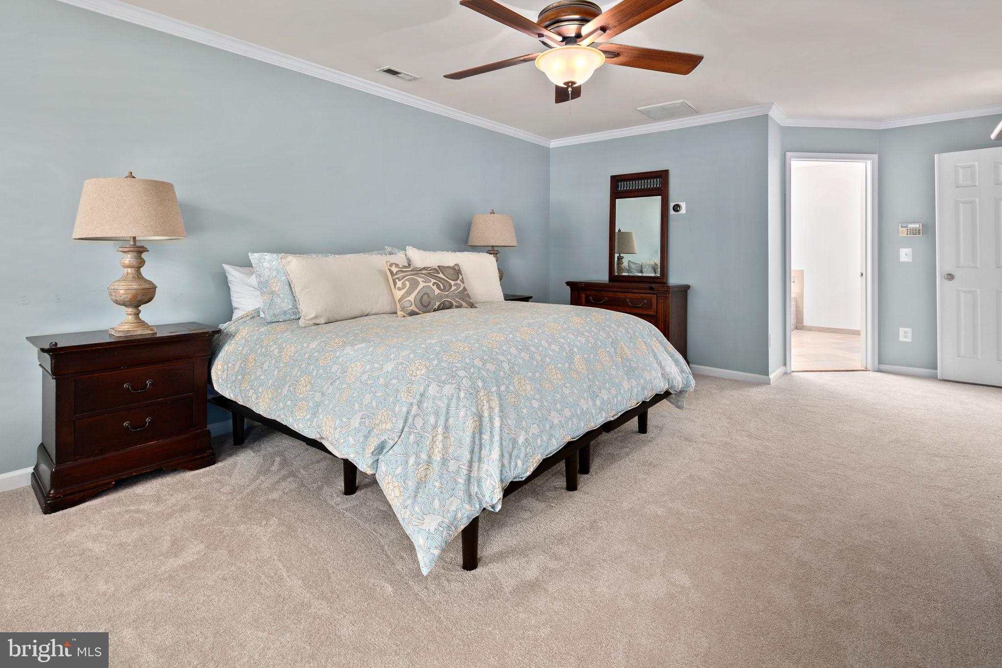 FARMWELL HUNT - Residential