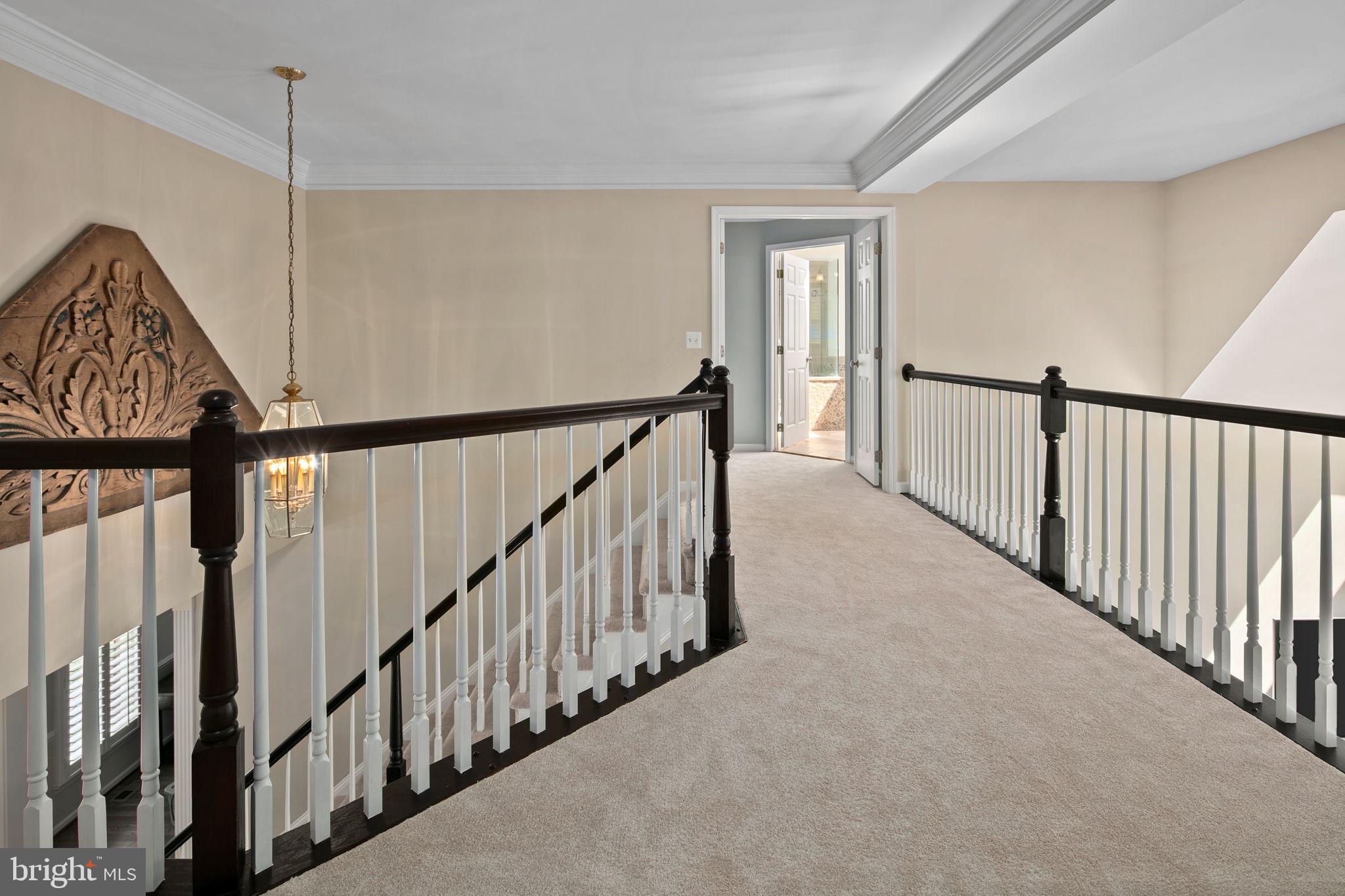 FARMWELL HUNT - Residential