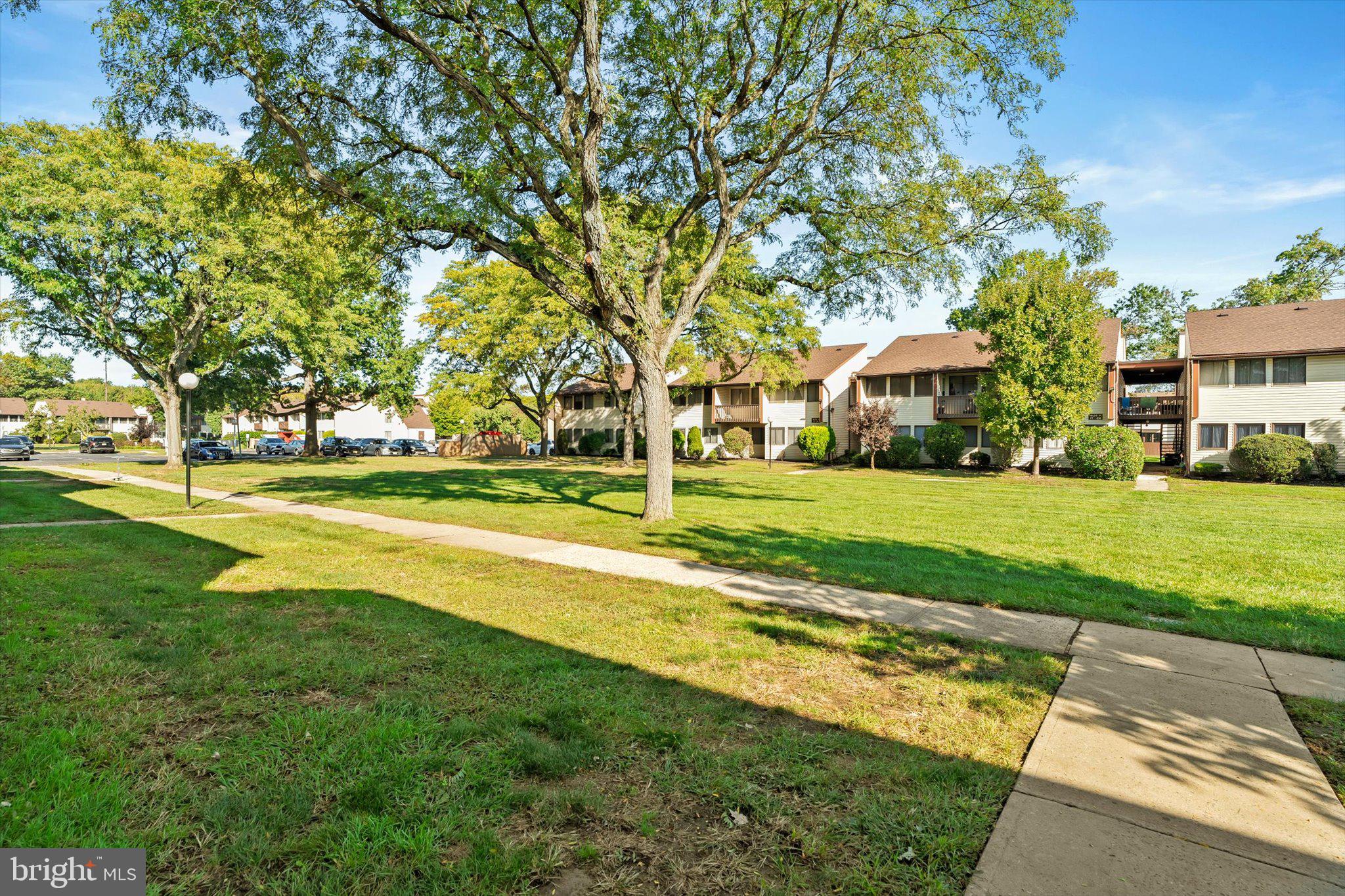 J4 AVON DRIVE