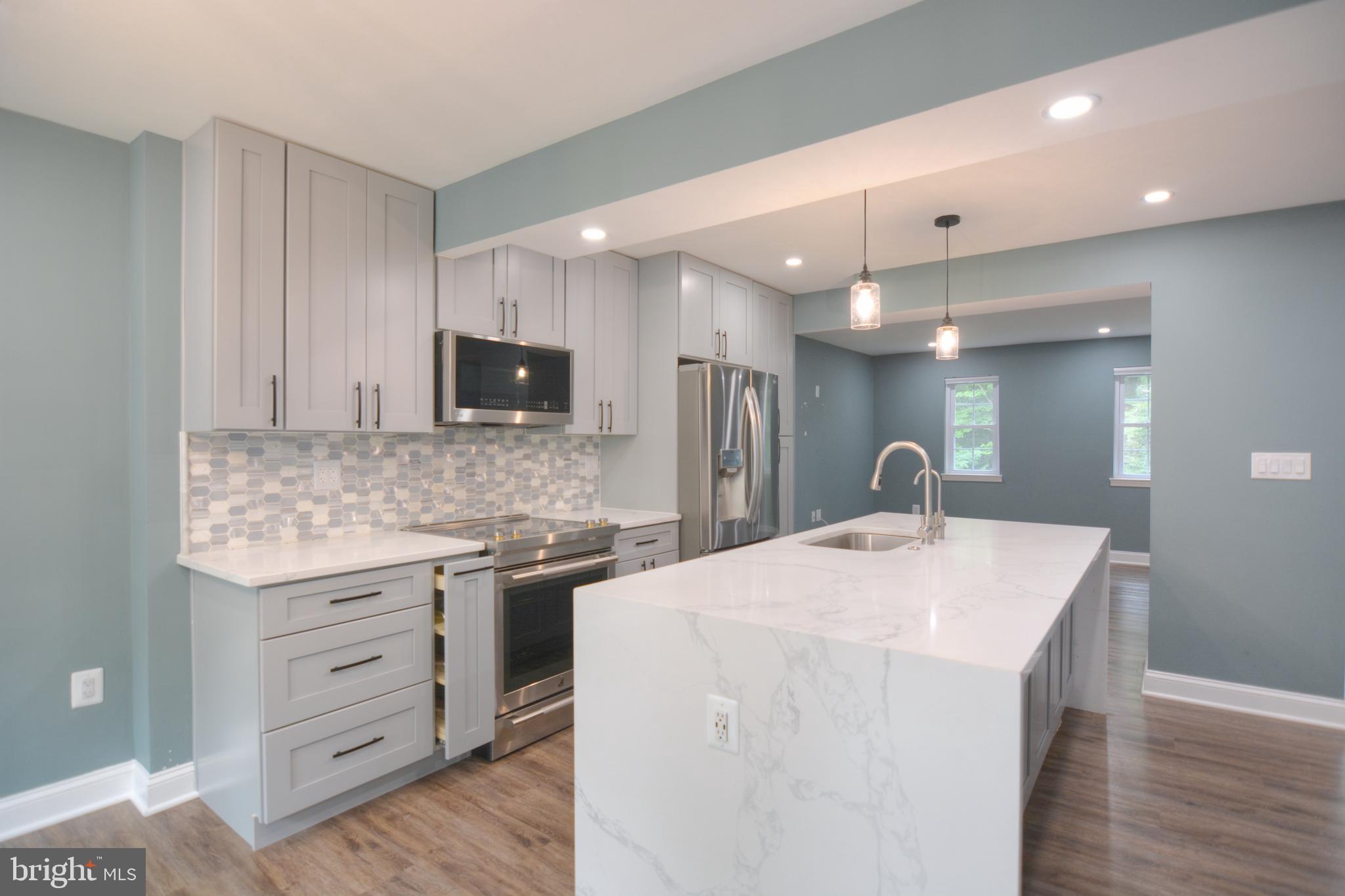 GEORGIAN COLONIES - Residential Lease