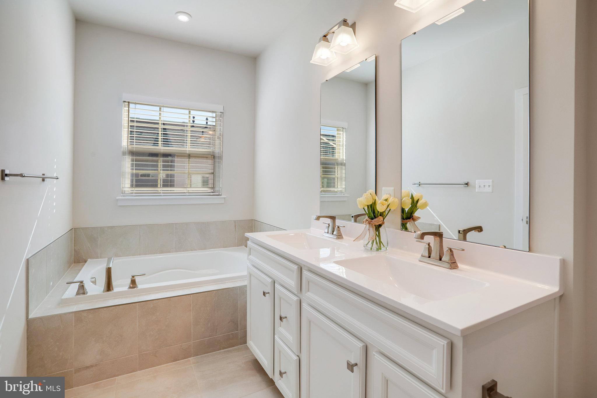 WESTSIDE - Residential