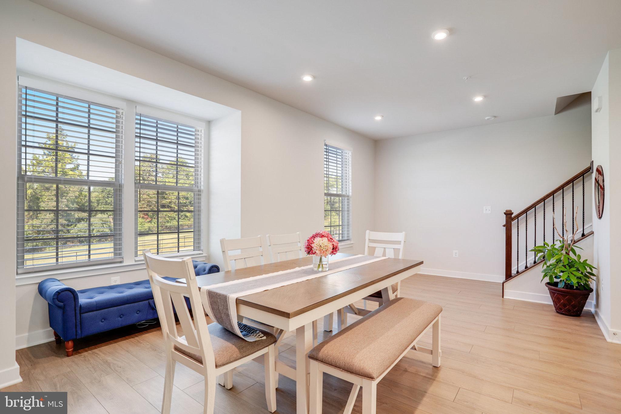 WESTSIDE - Residential