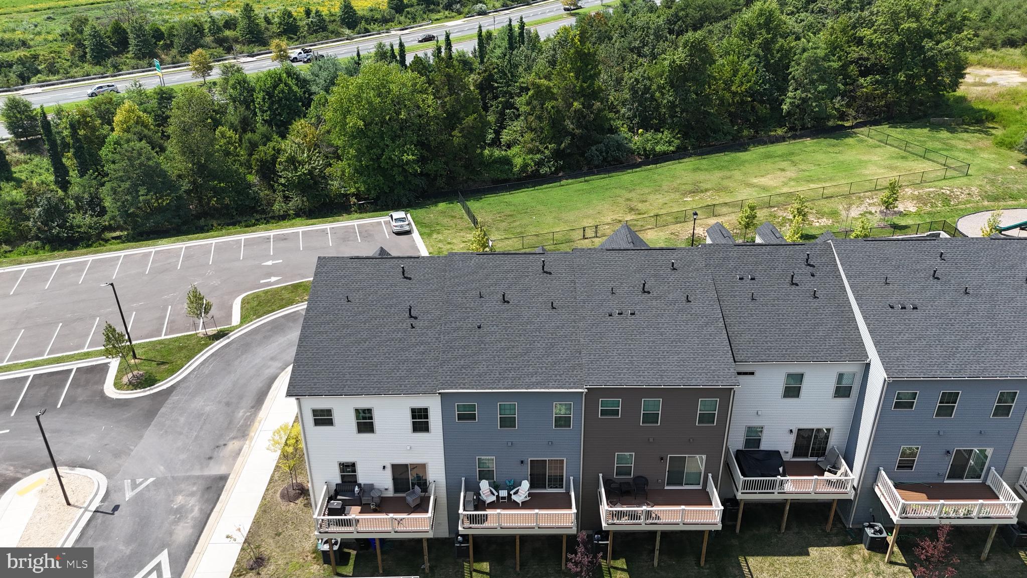 WESTSIDE - Residential