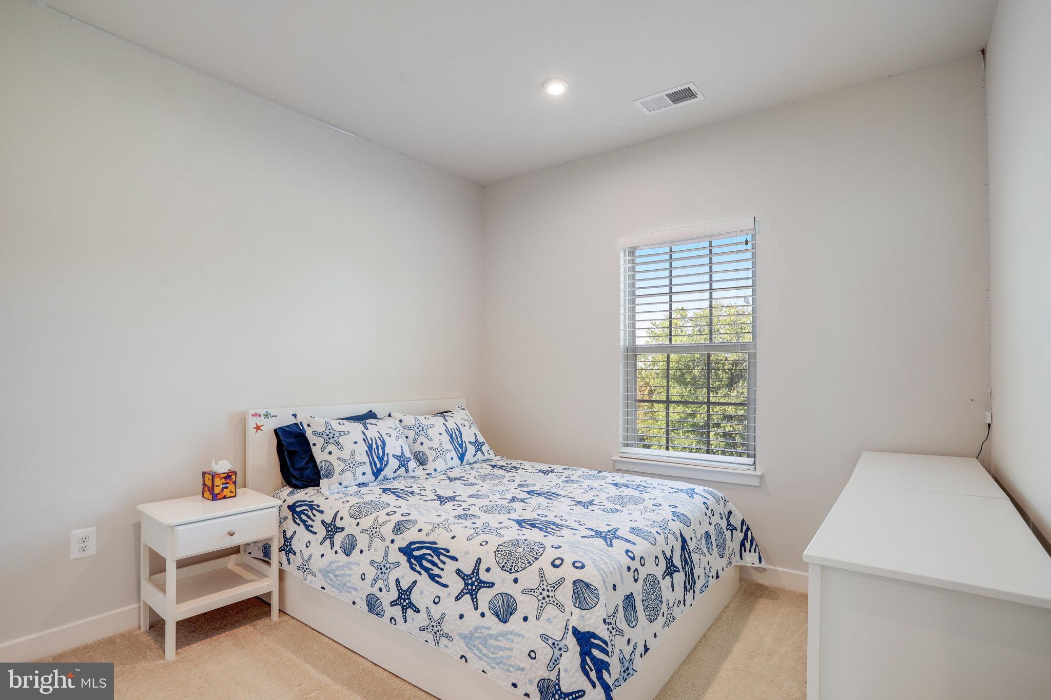 WESTSIDE - Residential