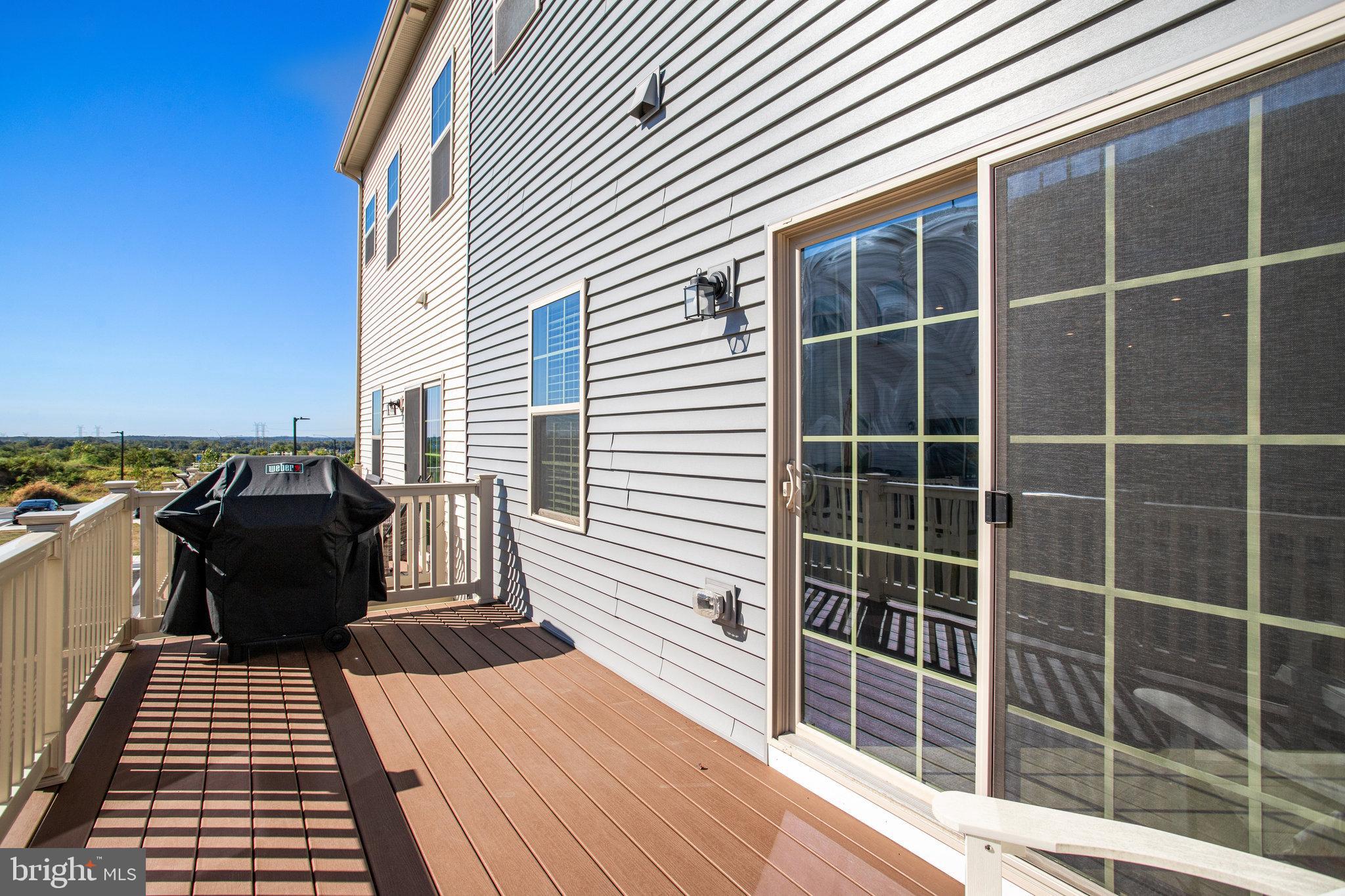 WESTSIDE - Residential