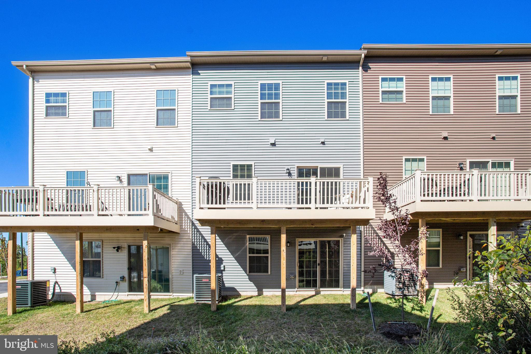 WESTSIDE - Residential