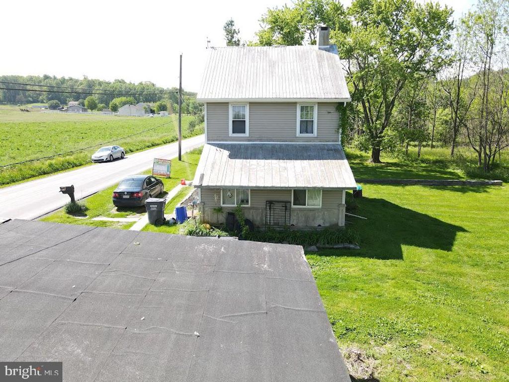 Photo of 206 Wolfrock Road, PARADISE, PA 17562 (MLS # PALA2087854)