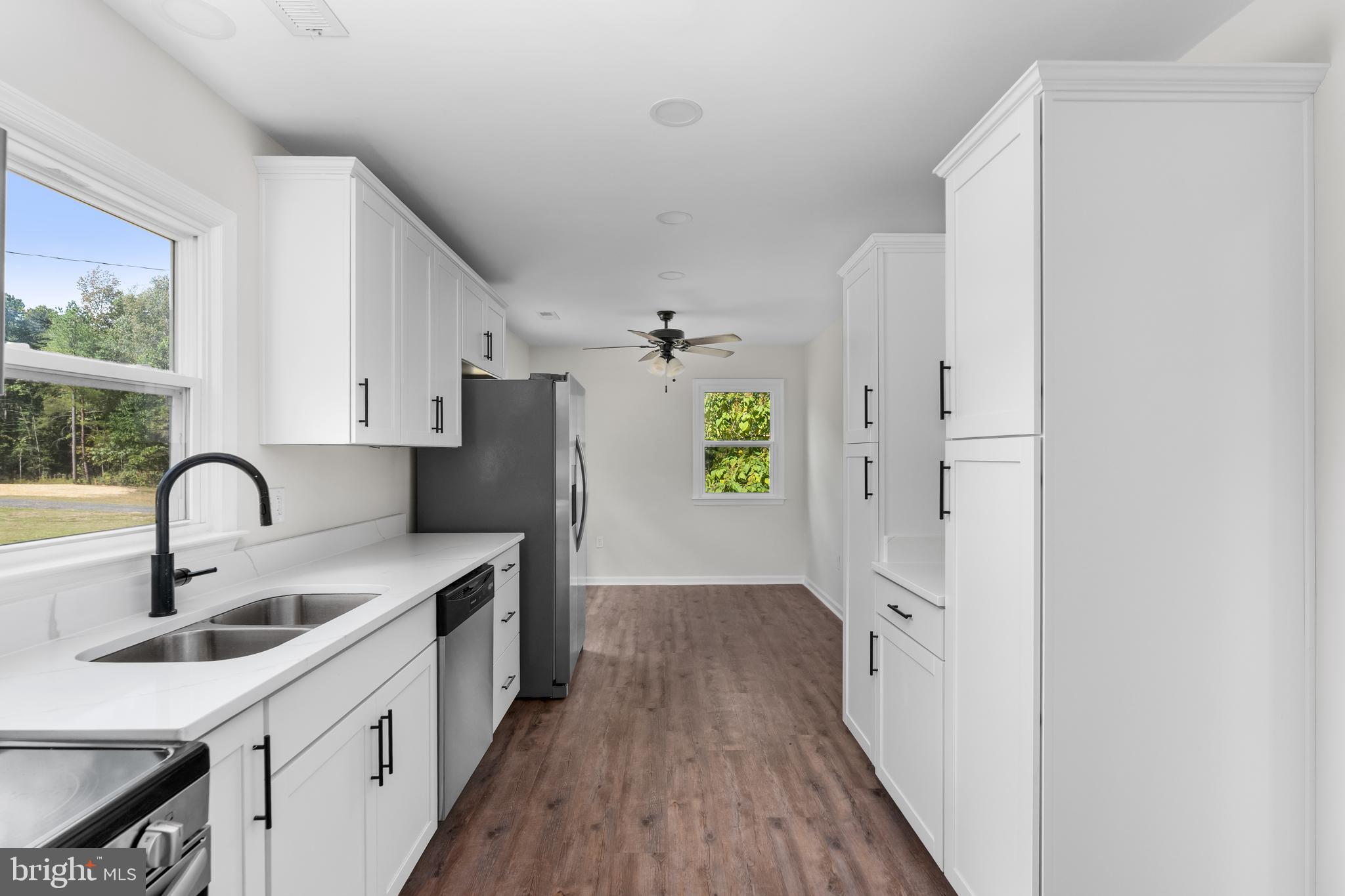 10558 TIDEWATER TRAIL