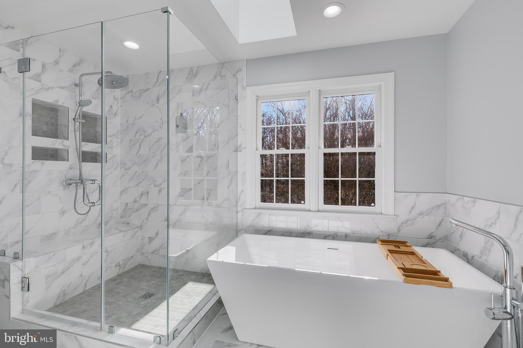 LITTLE RIVER ESTATES - Residential