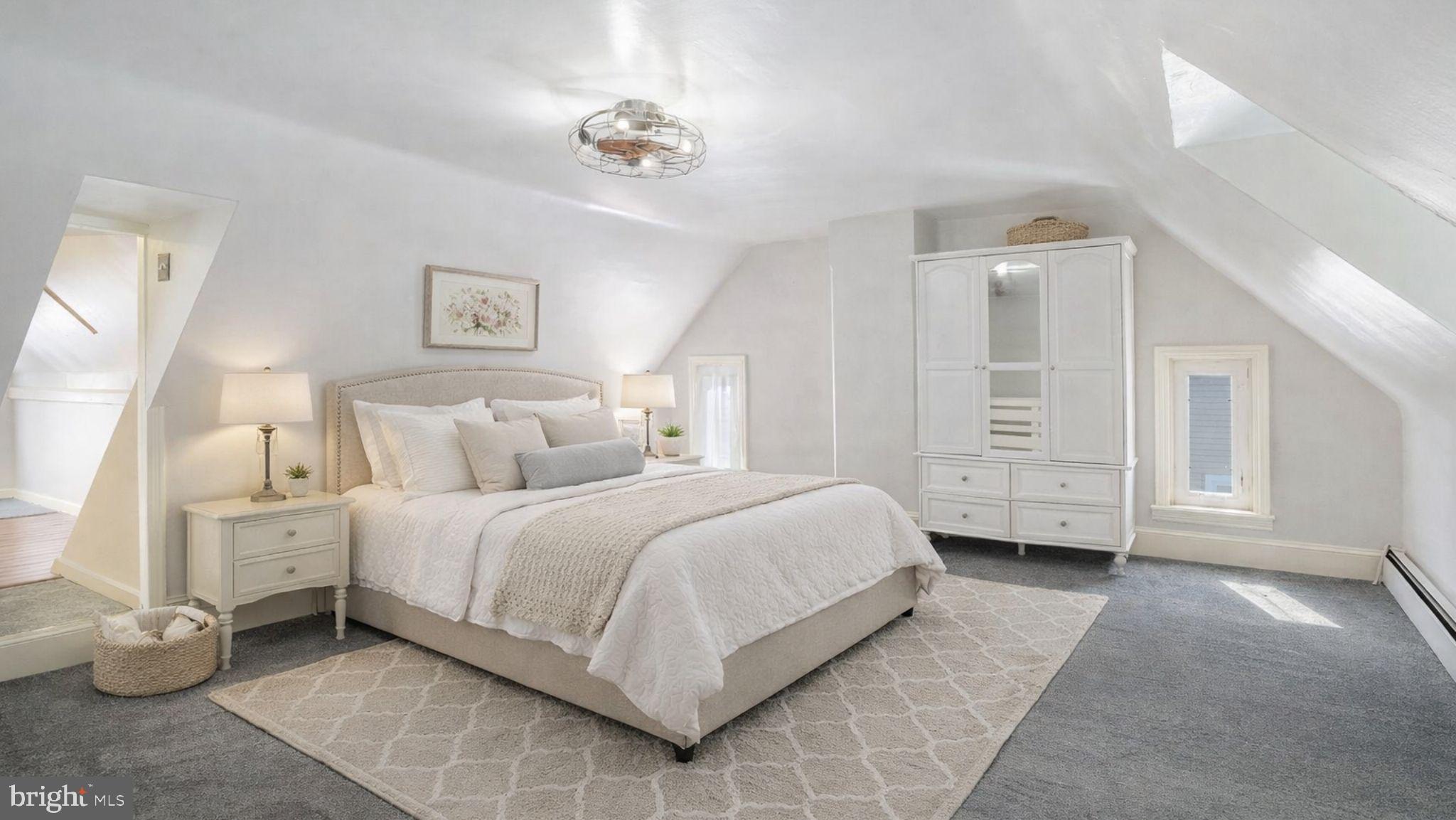 LANSDALE - Residential