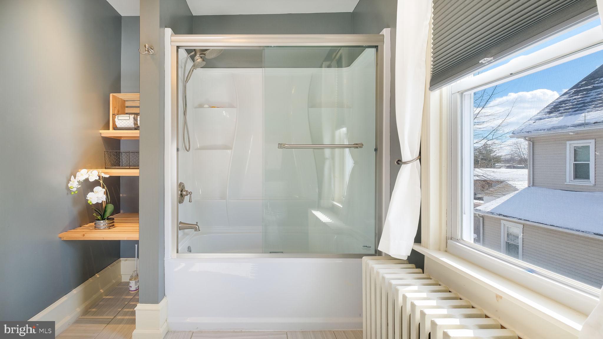 LANSDALE - Residential