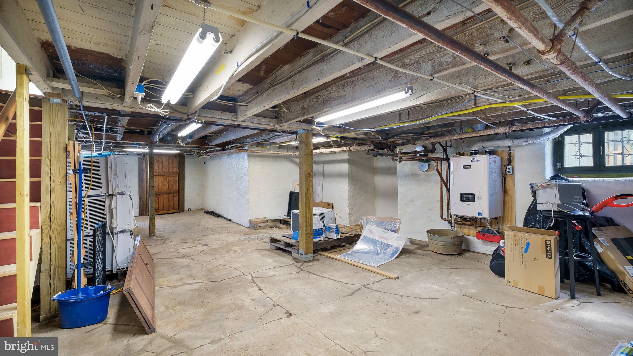 LANSDALE - Residential