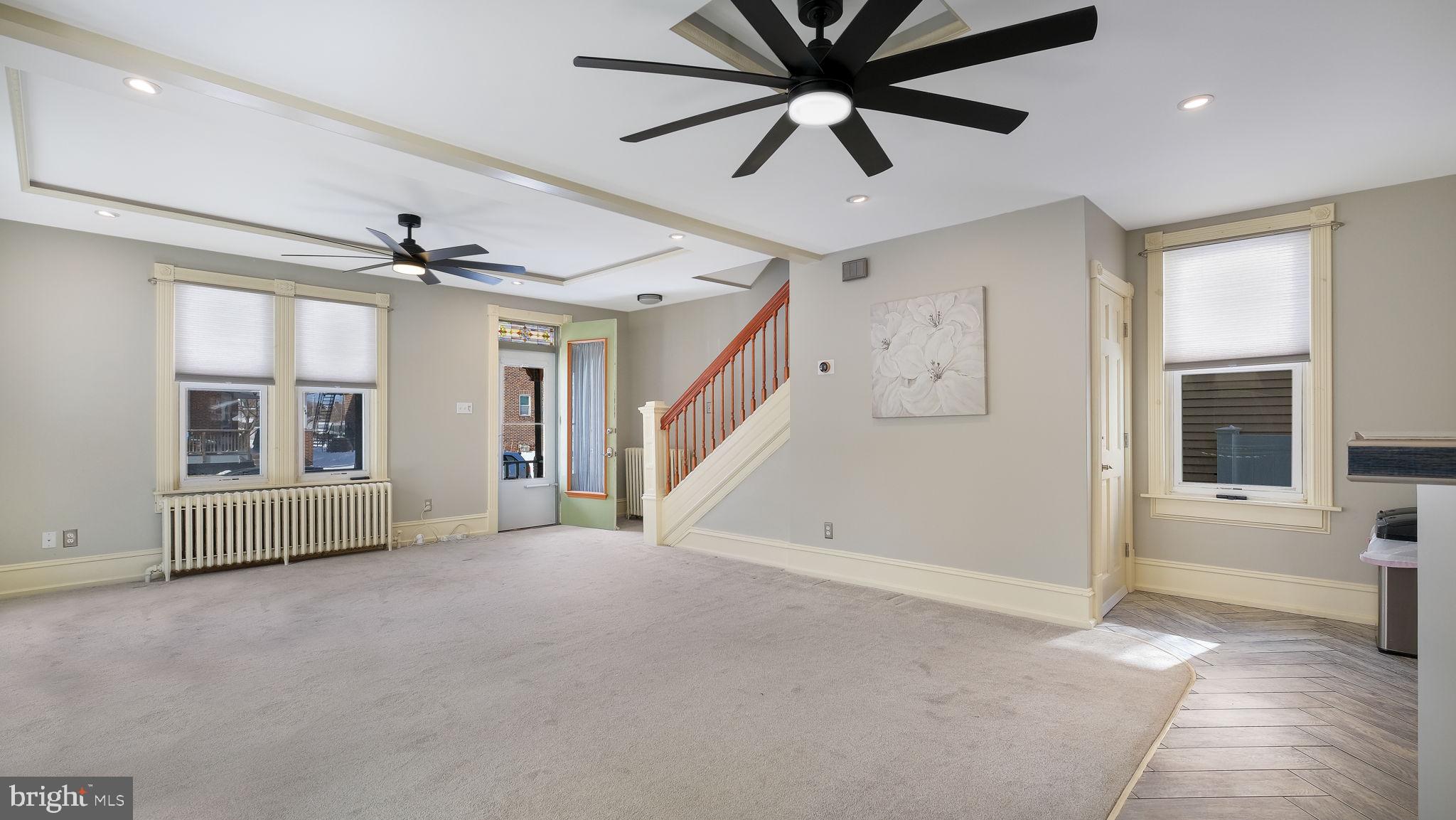 LANSDALE - Residential