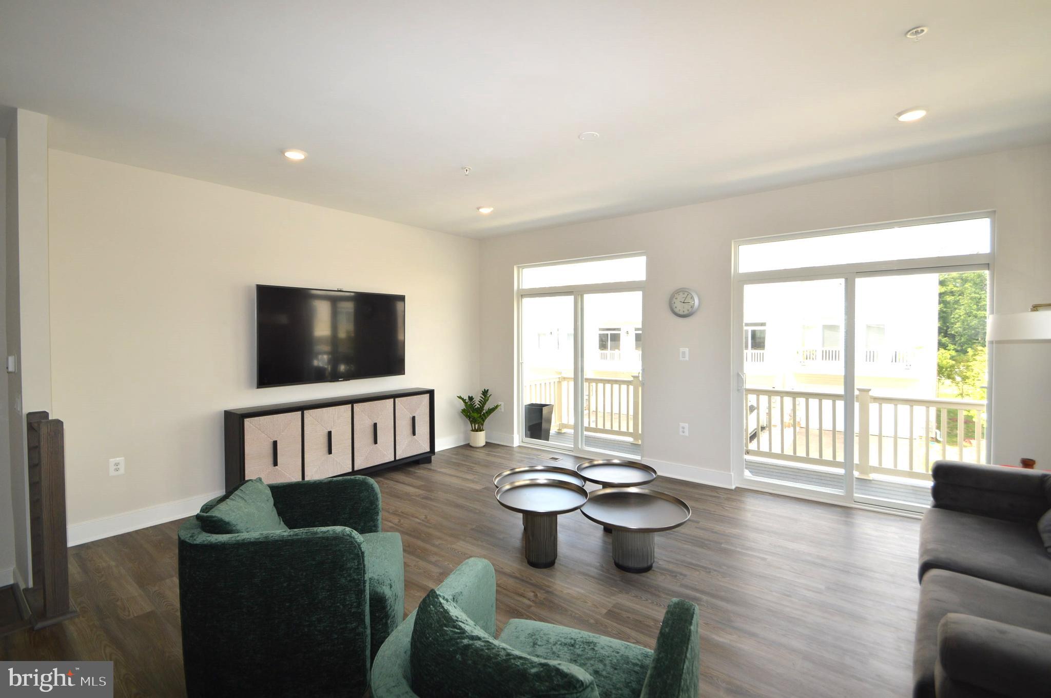 BRAMBLETON - Residential Lease