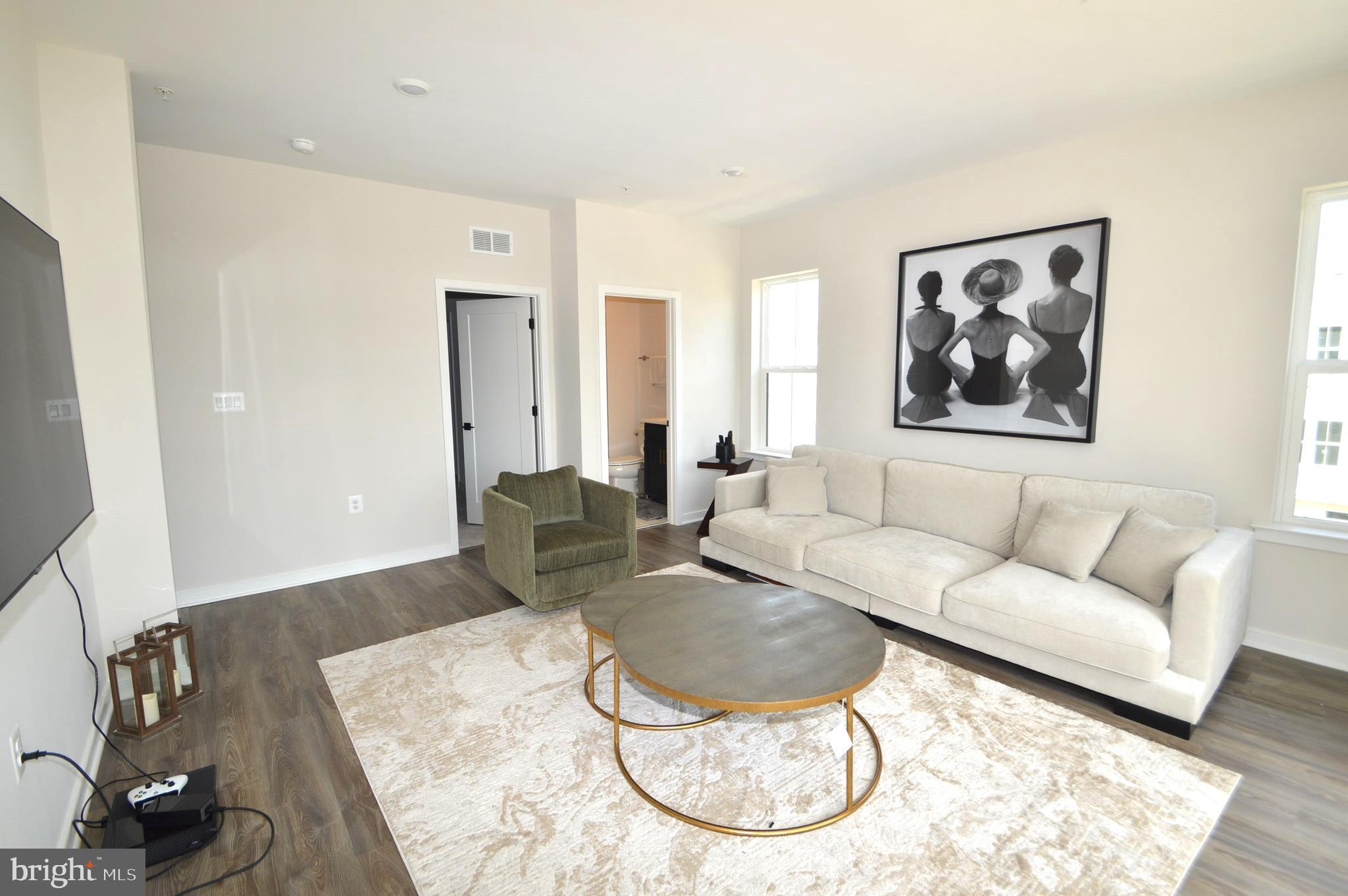 BRAMBLETON - Residential Lease