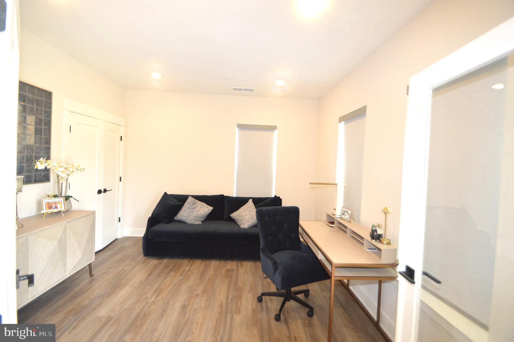 BRAMBLETON - Residential Lease