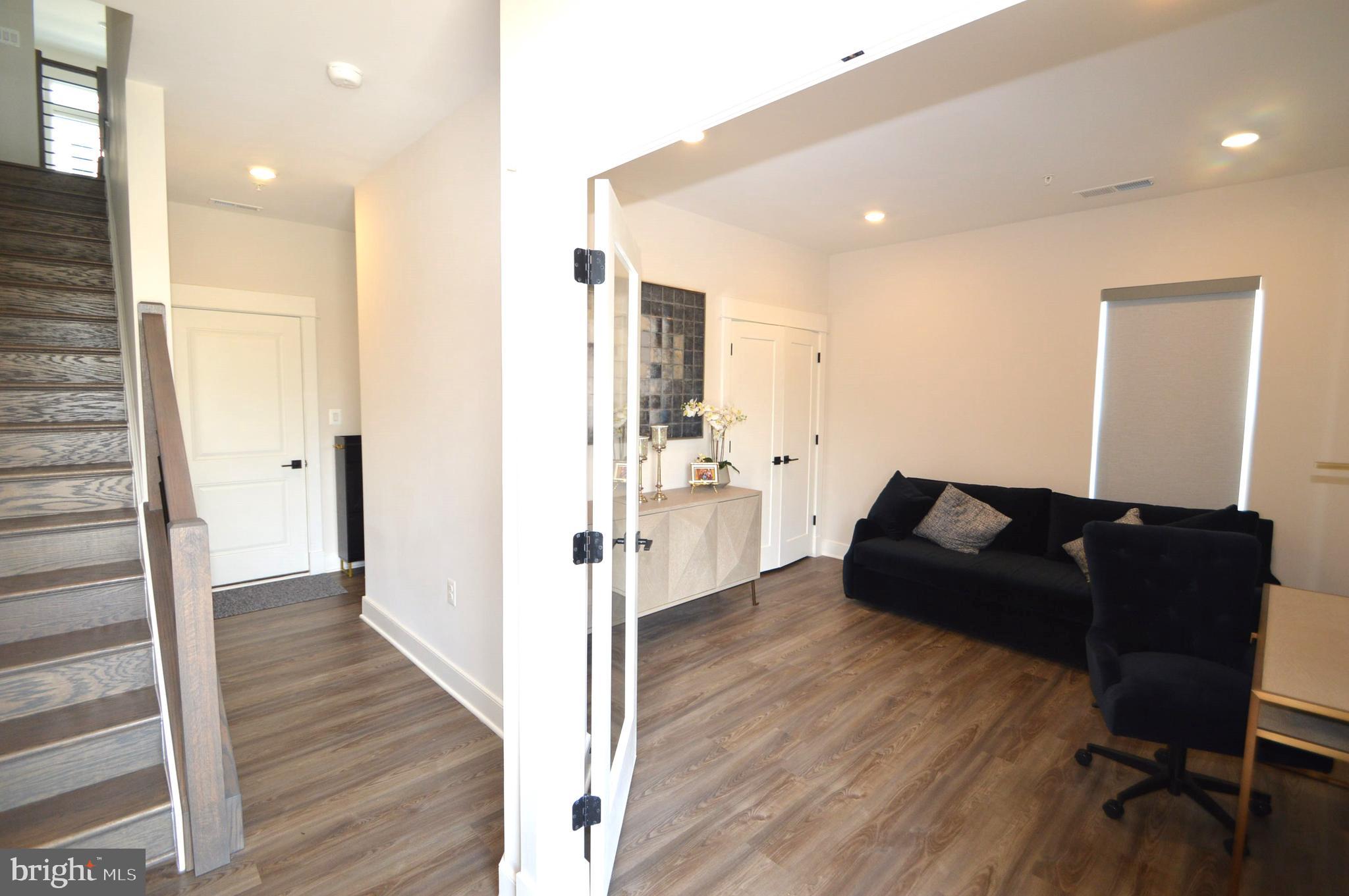 BRAMBLETON - Residential Lease