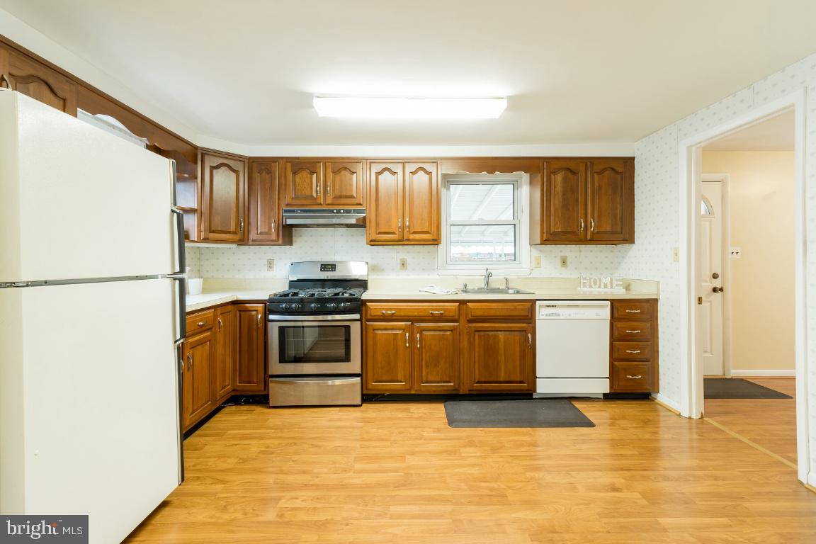 EDGEWATER - Residential