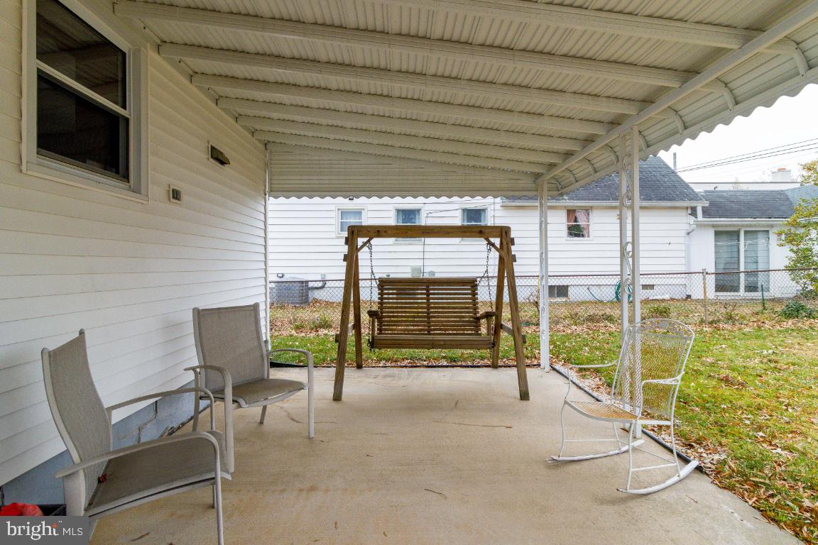 EDGEWATER - Residential