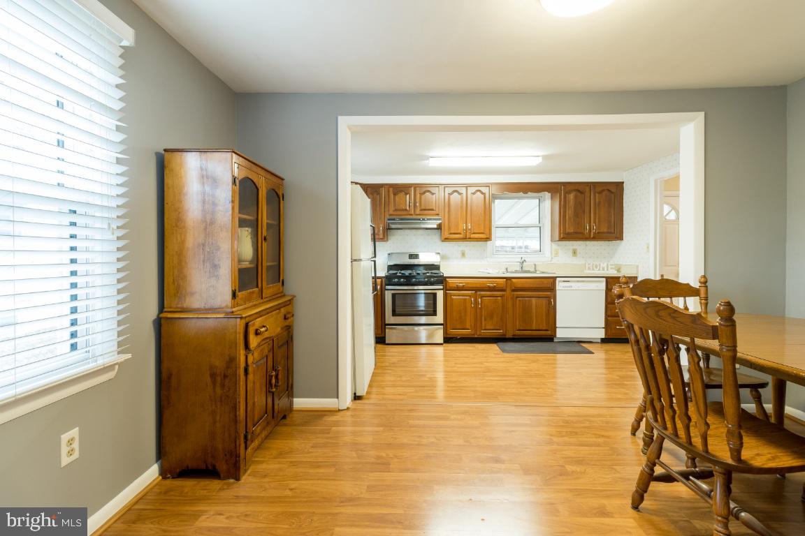 EDGEWATER - Residential