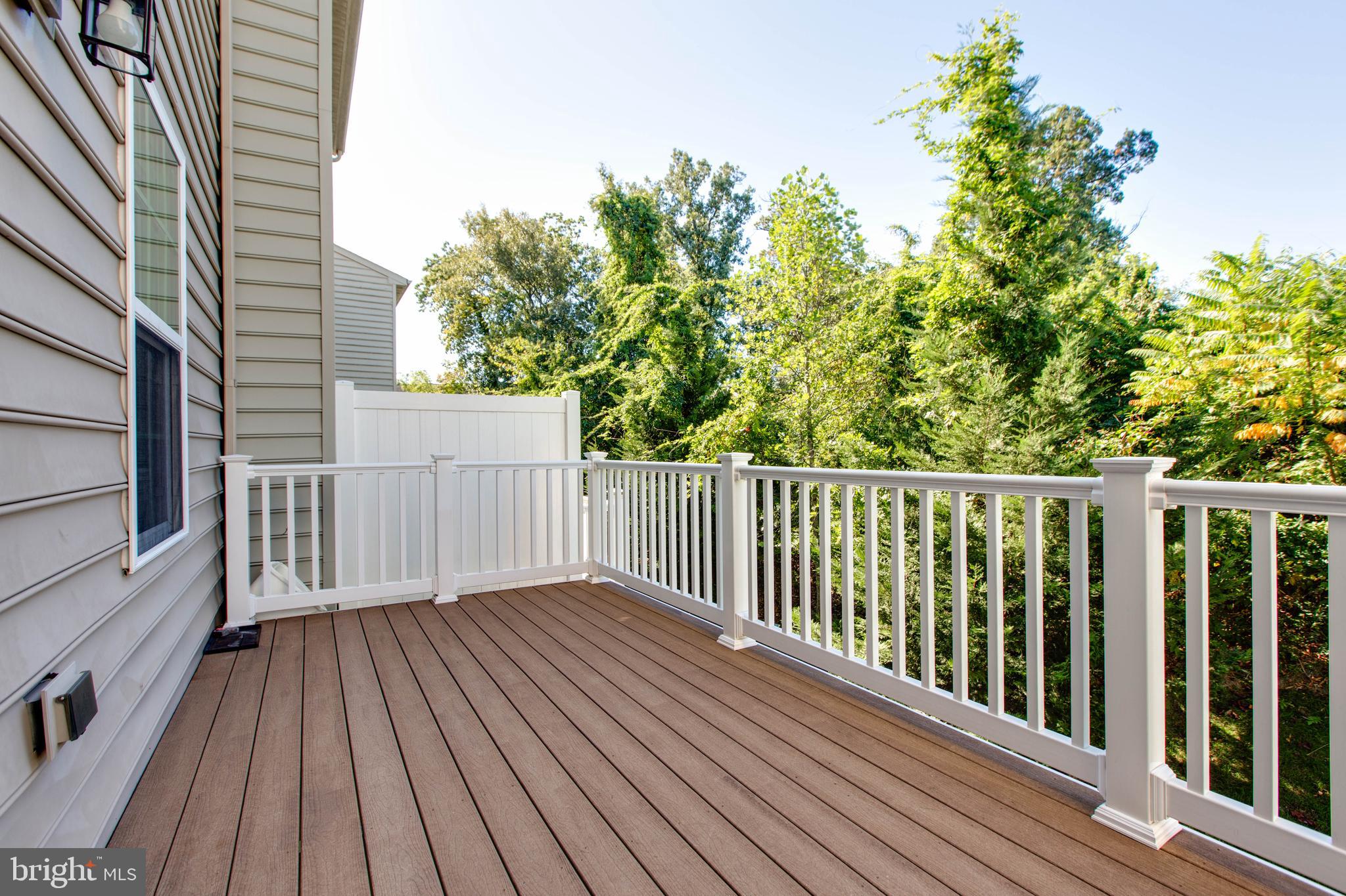 HOWARD SQUARE - Residential