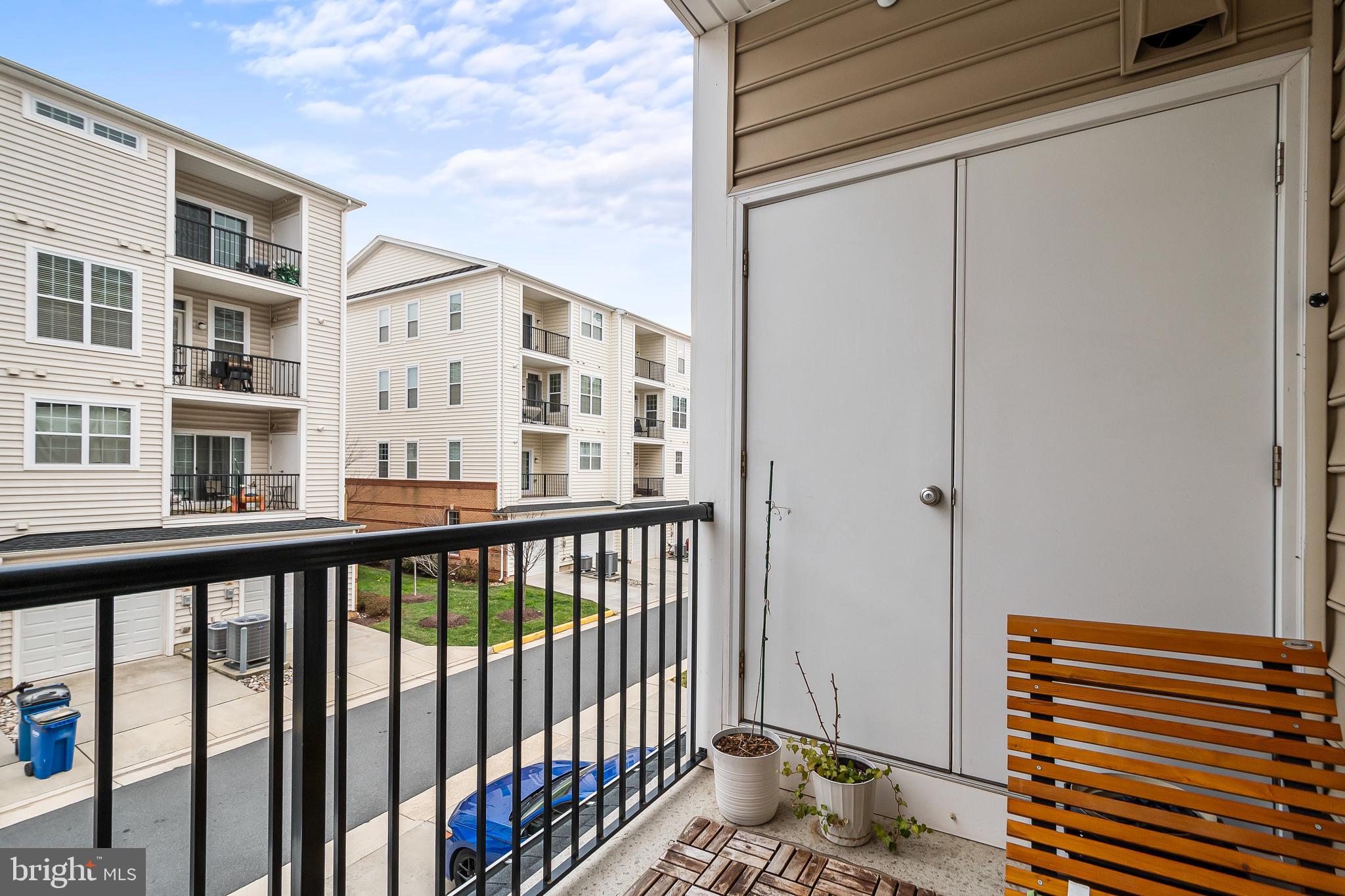 BUCKINGHAM AT LOUDOUN VALLEY - Residential Lease