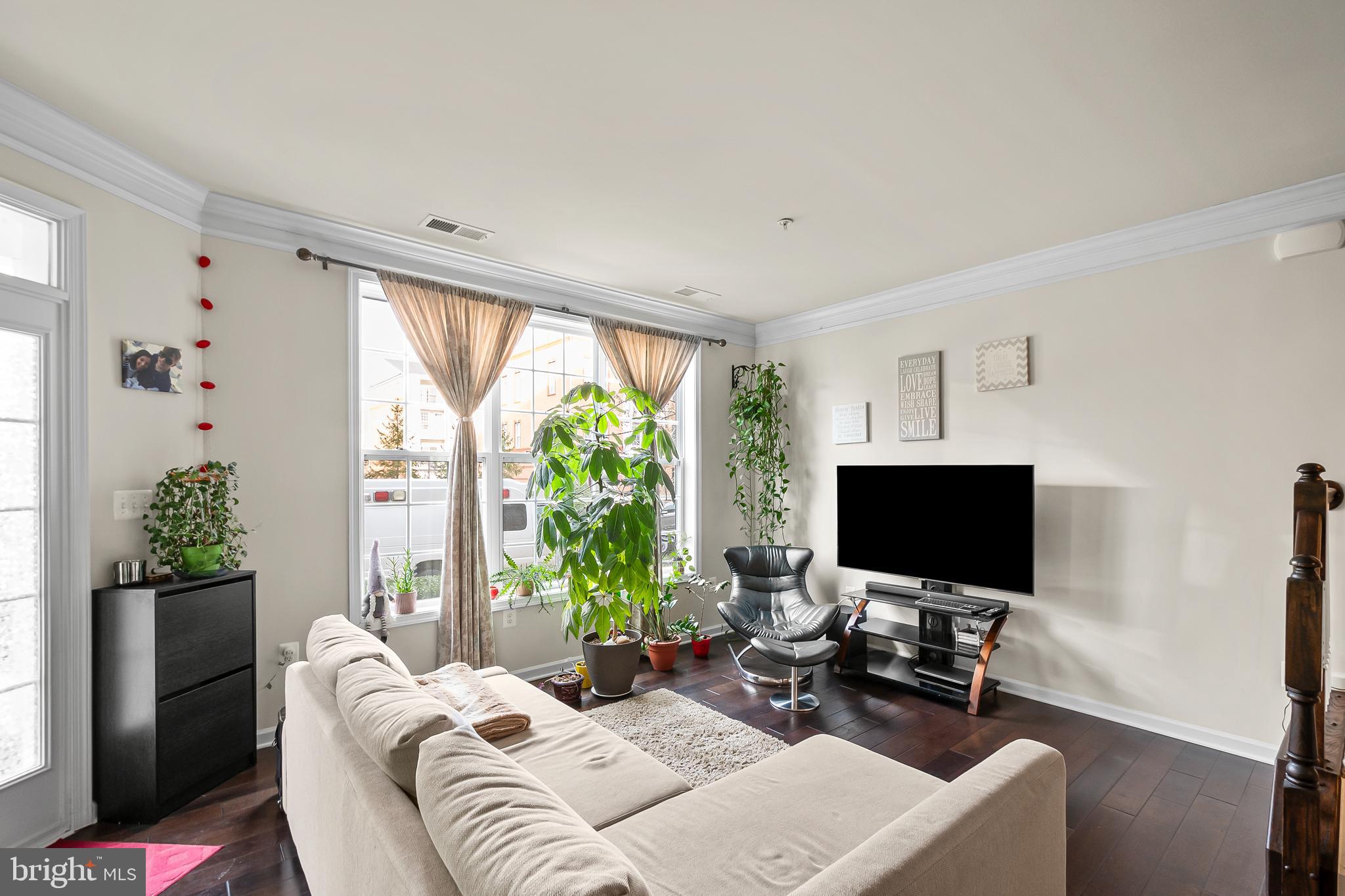 BUCKINGHAM AT LOUDOUN VALLEY - Residential Lease