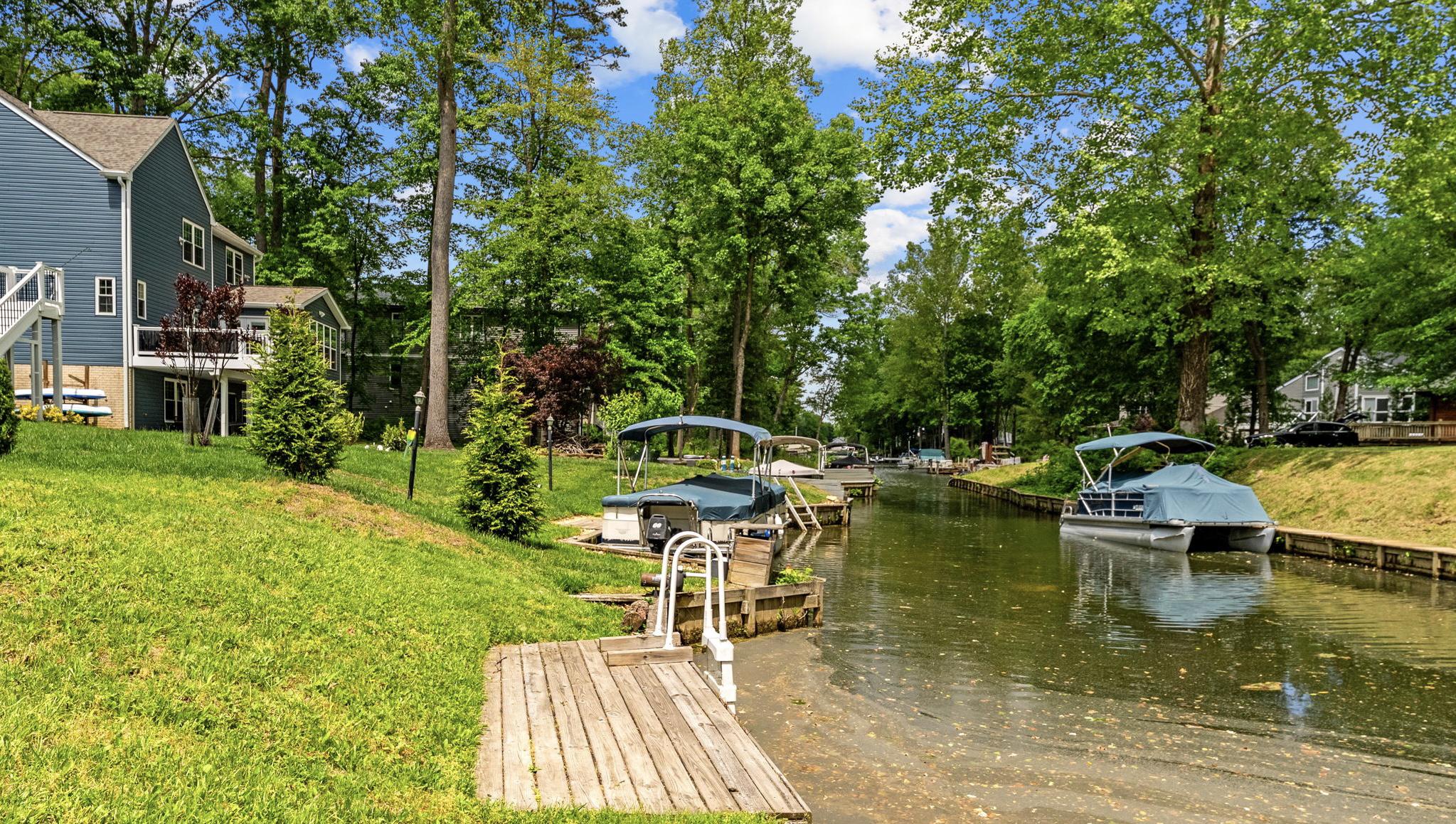LAKE OF THE WOODS - Residential