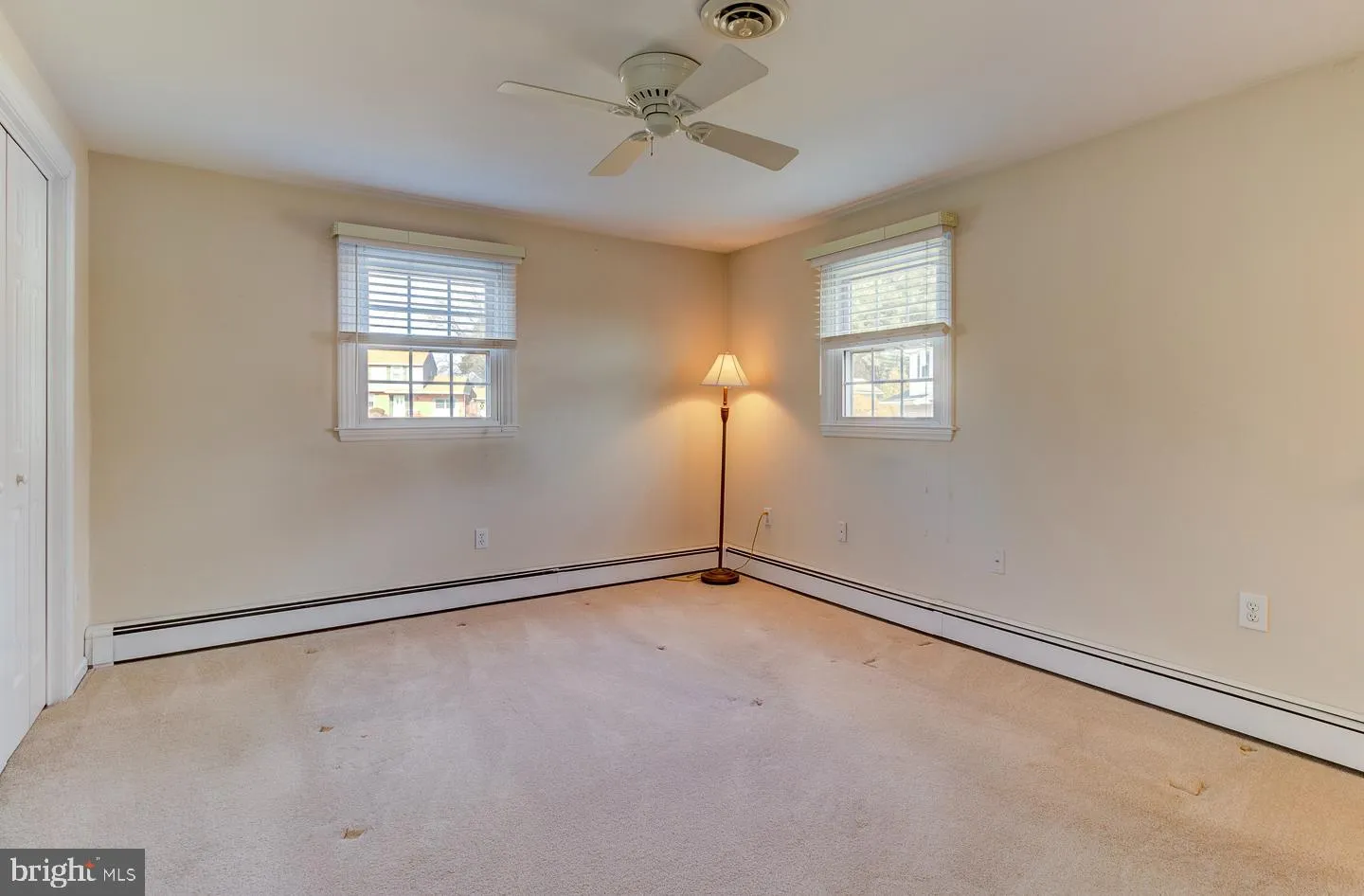 West Grove, Pennsylvania 19390, United States, 5 Bedrooms Bedrooms, ,3 BathroomsBathrooms,Residential,Pending,6823