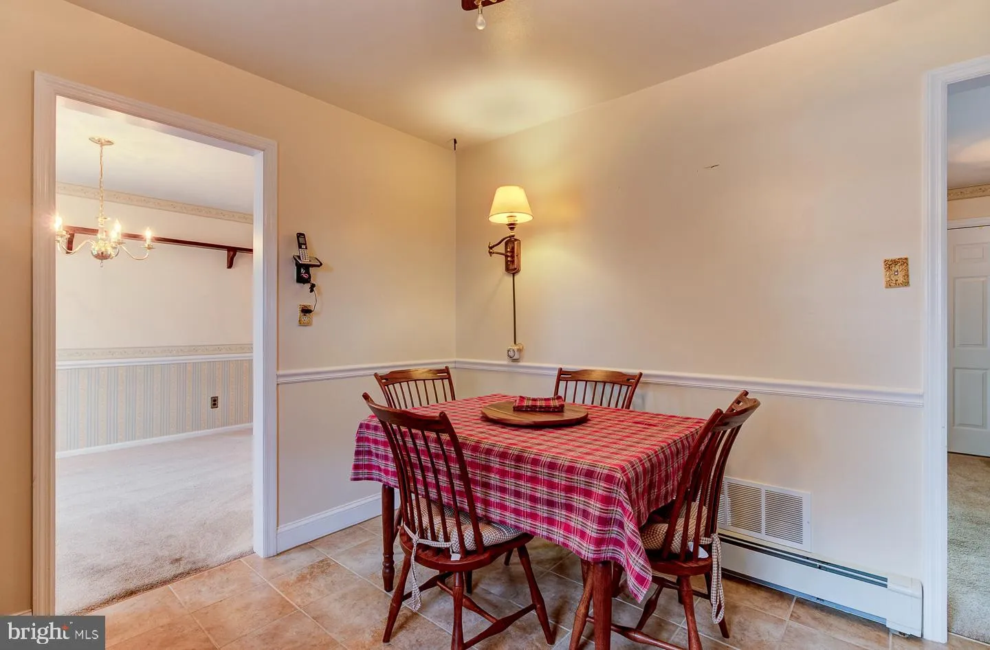West Grove, Pennsylvania 19390, United States, 5 Bedrooms Bedrooms, ,3 BathroomsBathrooms,Residential,Pending,6823