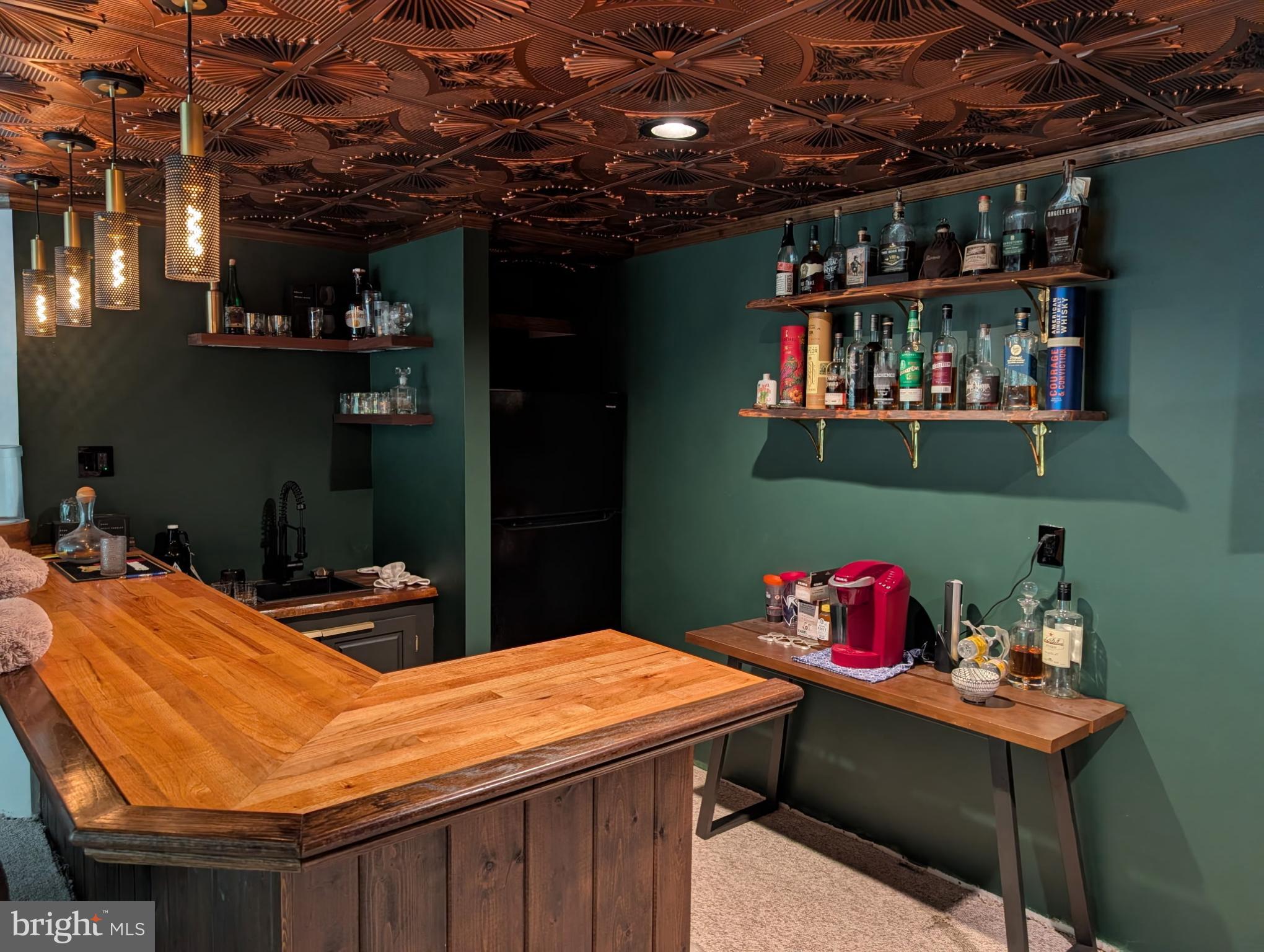 GREYSTONE - Residential Lease