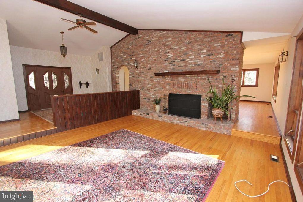 GREYSTONE - Residential Lease