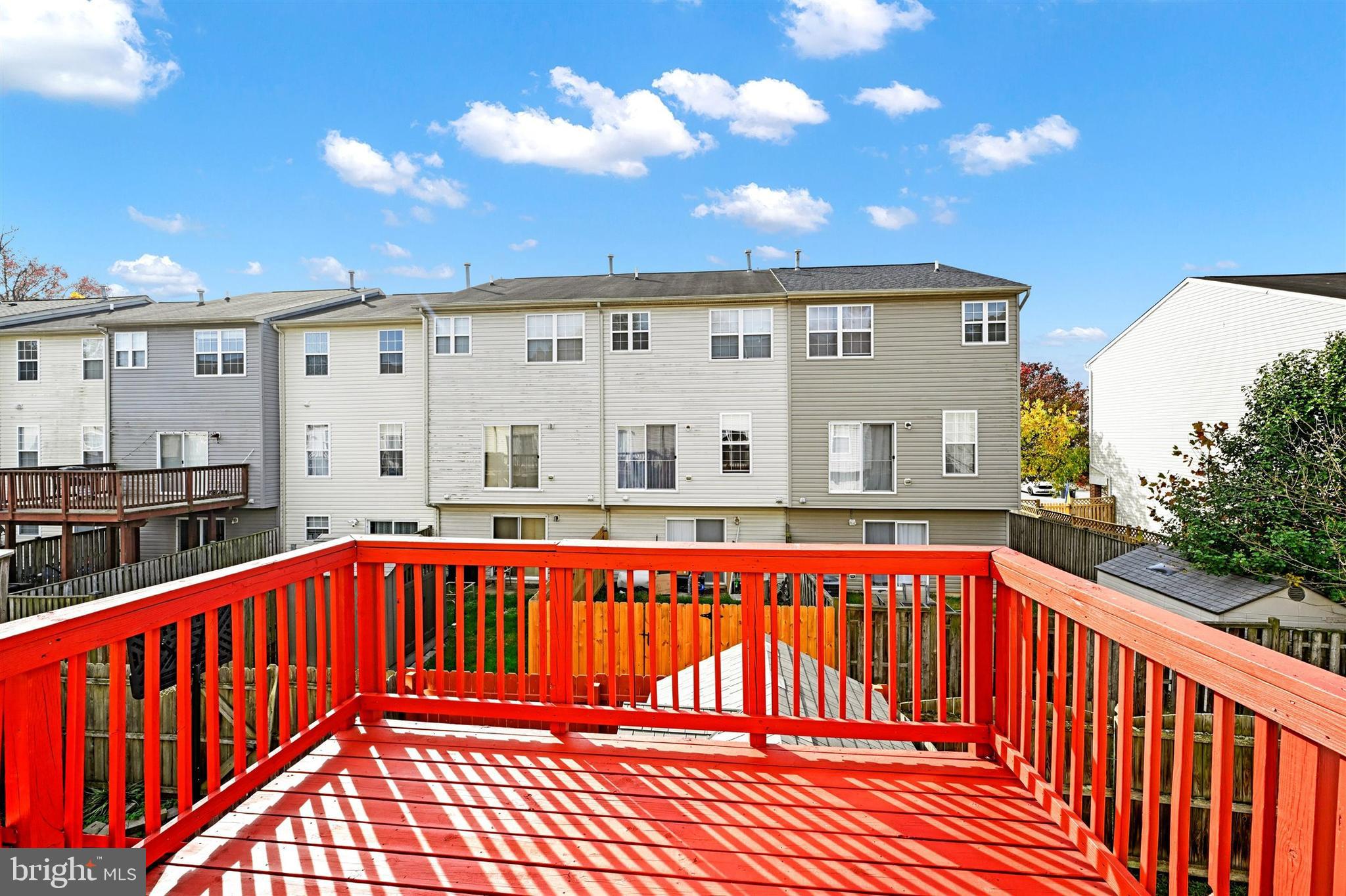 CARROLLWOOD MANOR - Residential