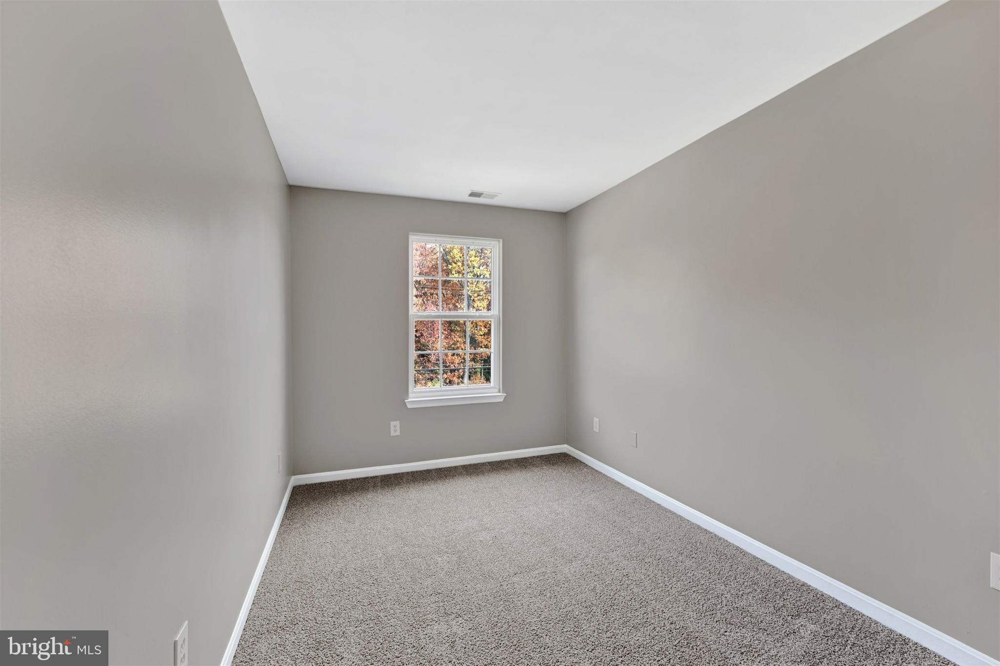 CARROLLWOOD MANOR - Residential