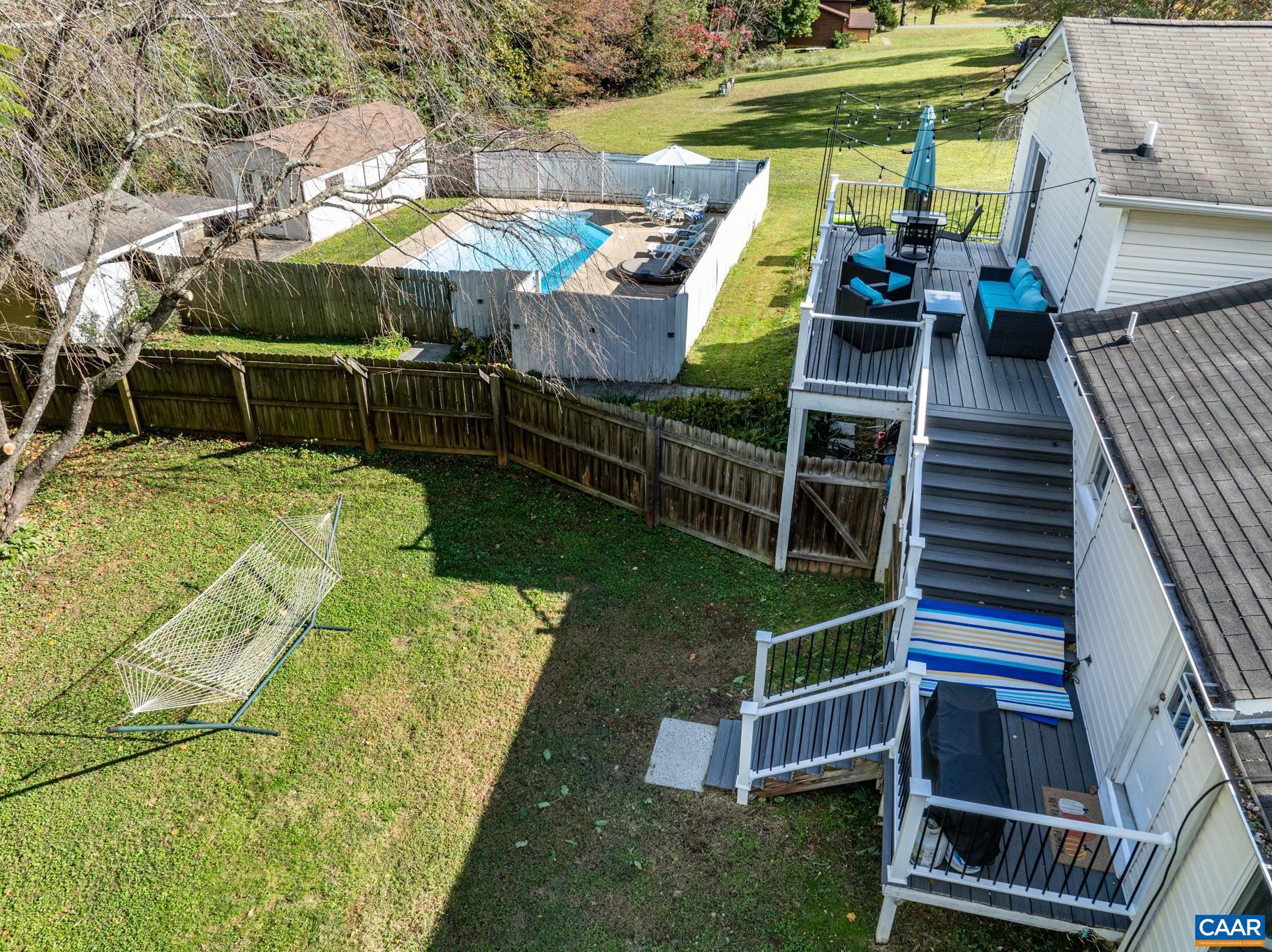 GOLDEN HILLS - Residential