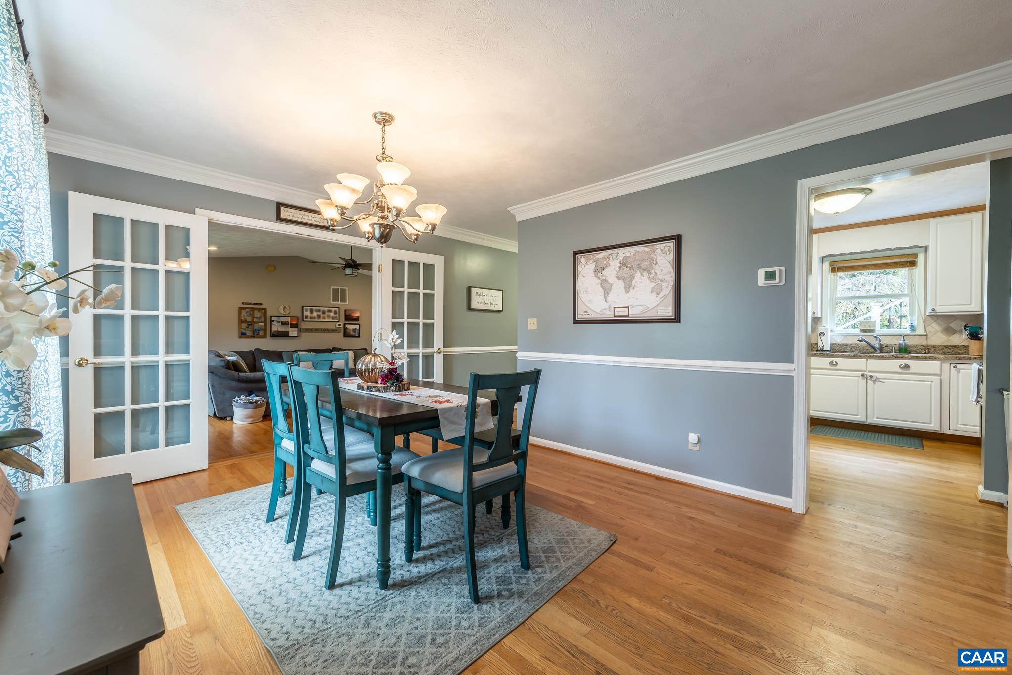 GOLDEN HILLS - Residential