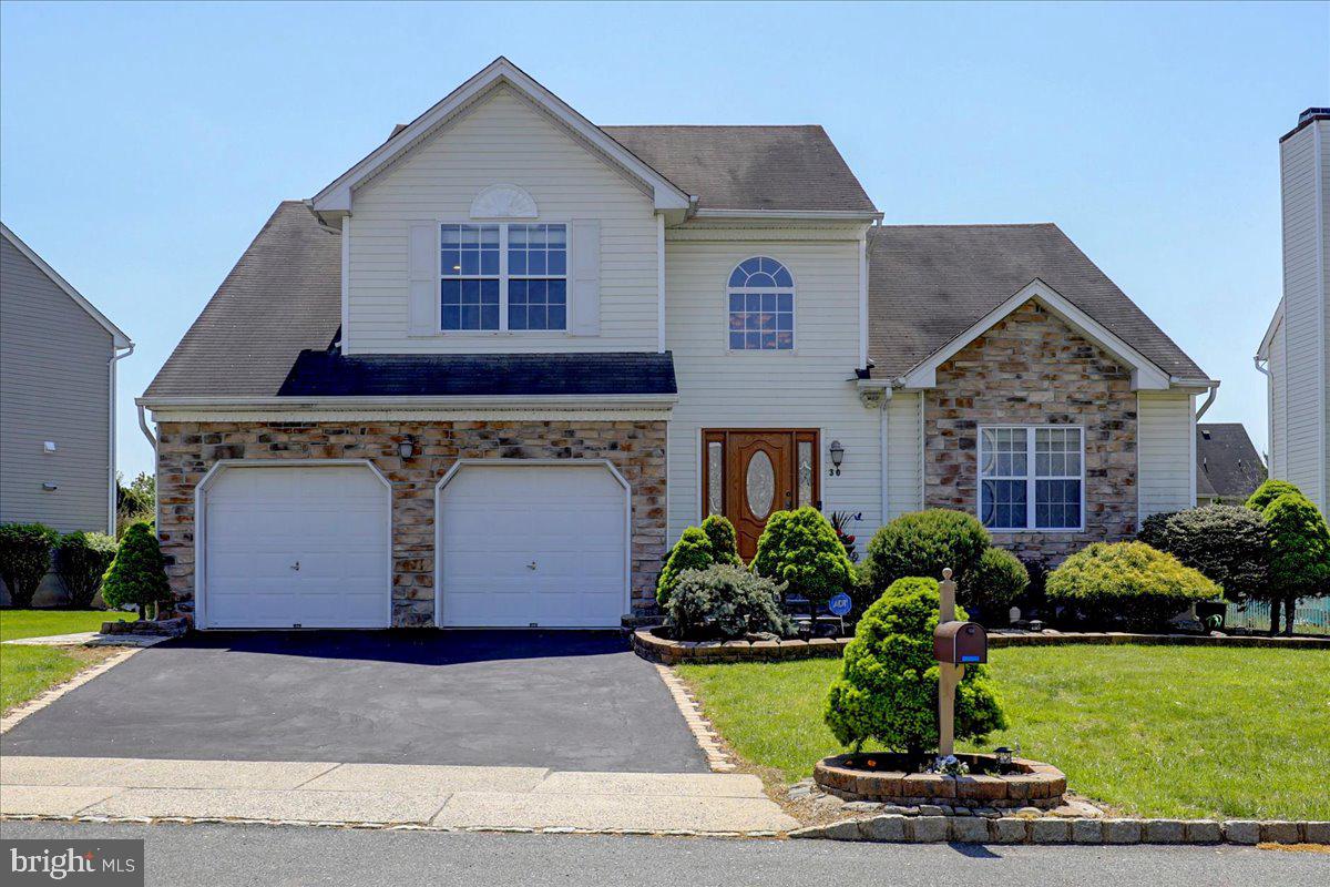 30 FRANCIS DRIVE